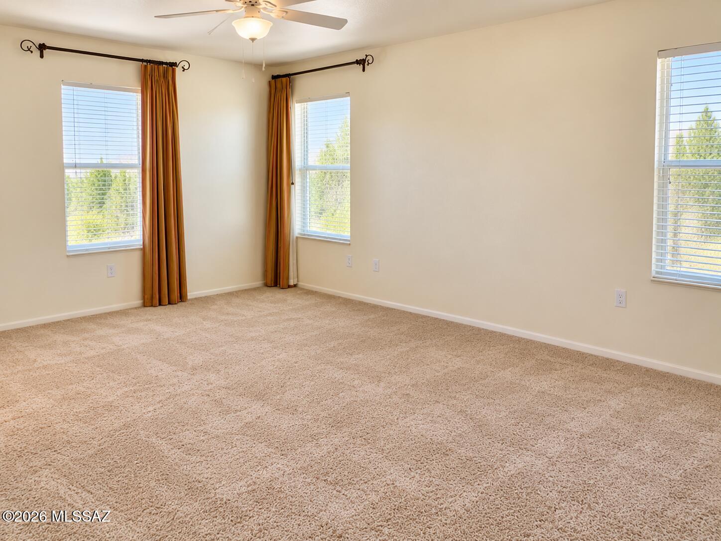 Catalina Vistas - Residential Lease
