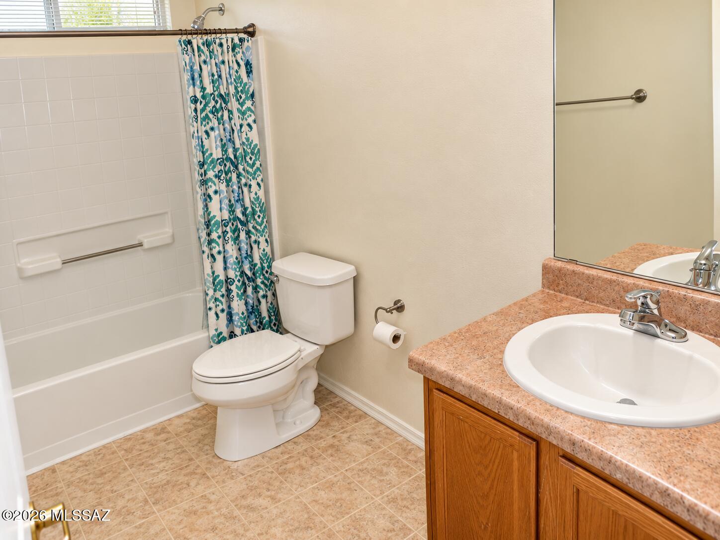 Catalina Vistas - Residential Lease