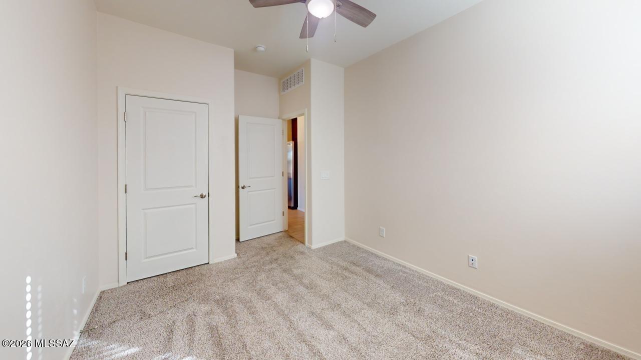 Gladden Farms BLK 10 (1-84) - Residential Lease