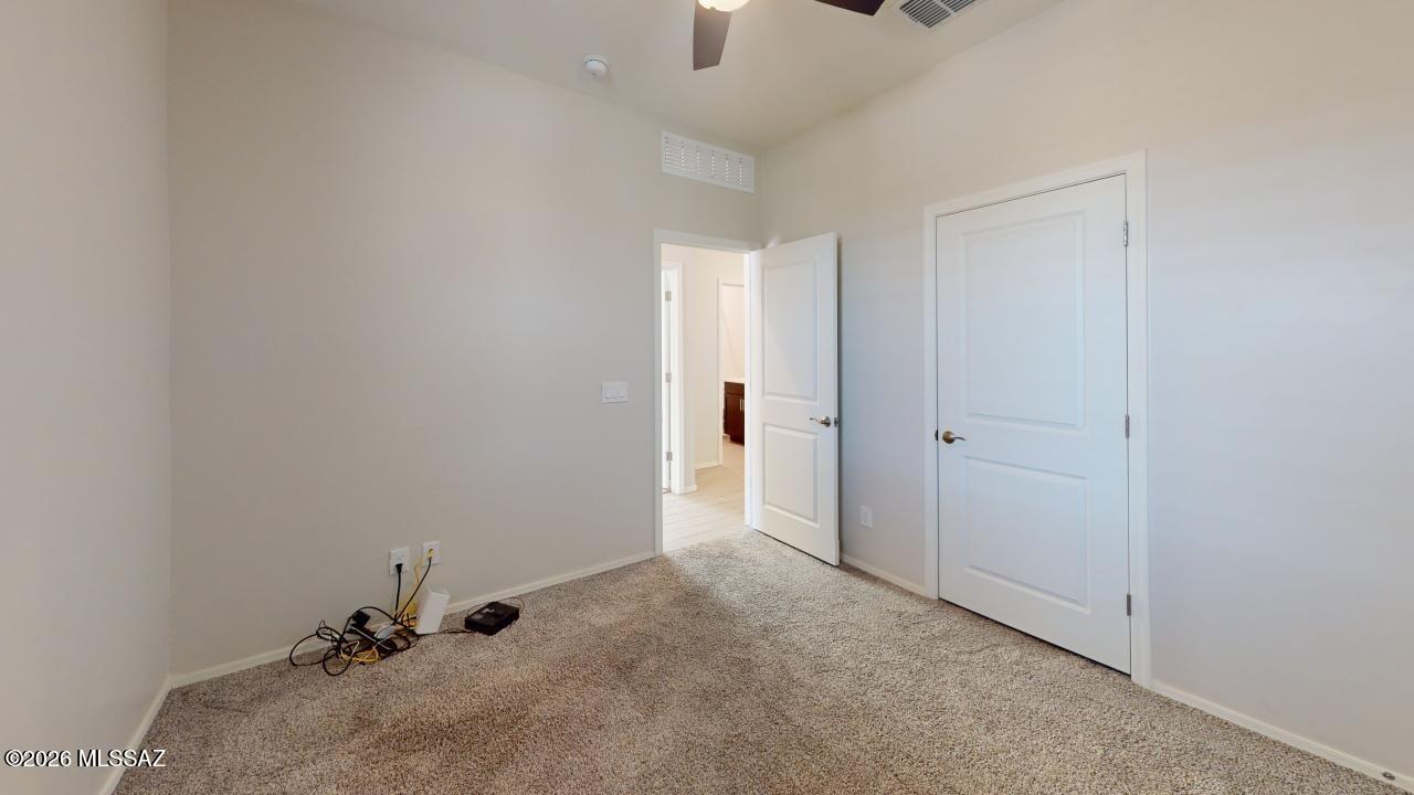 Gladden Farms BLK 10 (1-84) - Residential Lease