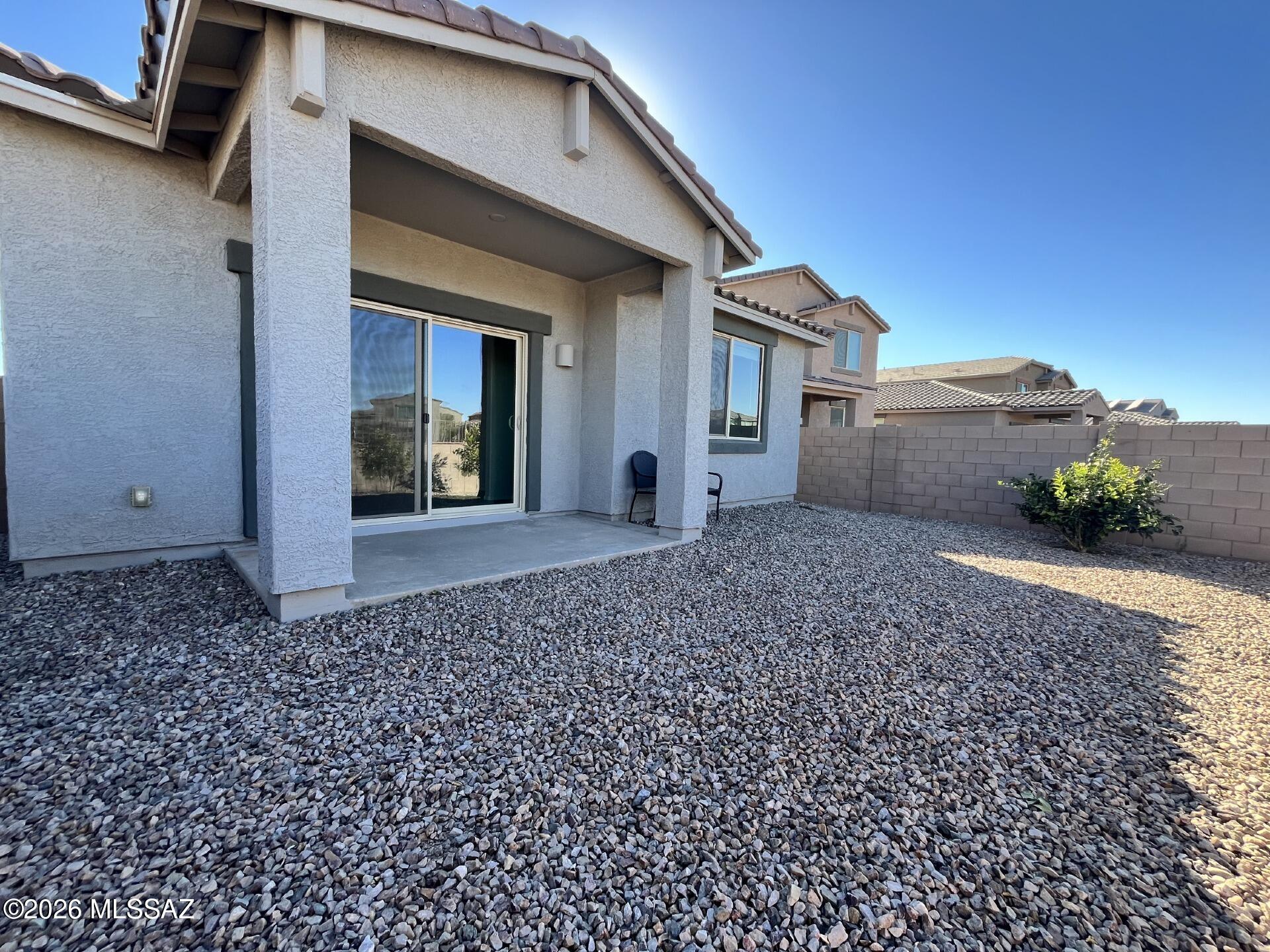 Gladden Farms BLK 10 (1-84) - Residential Lease