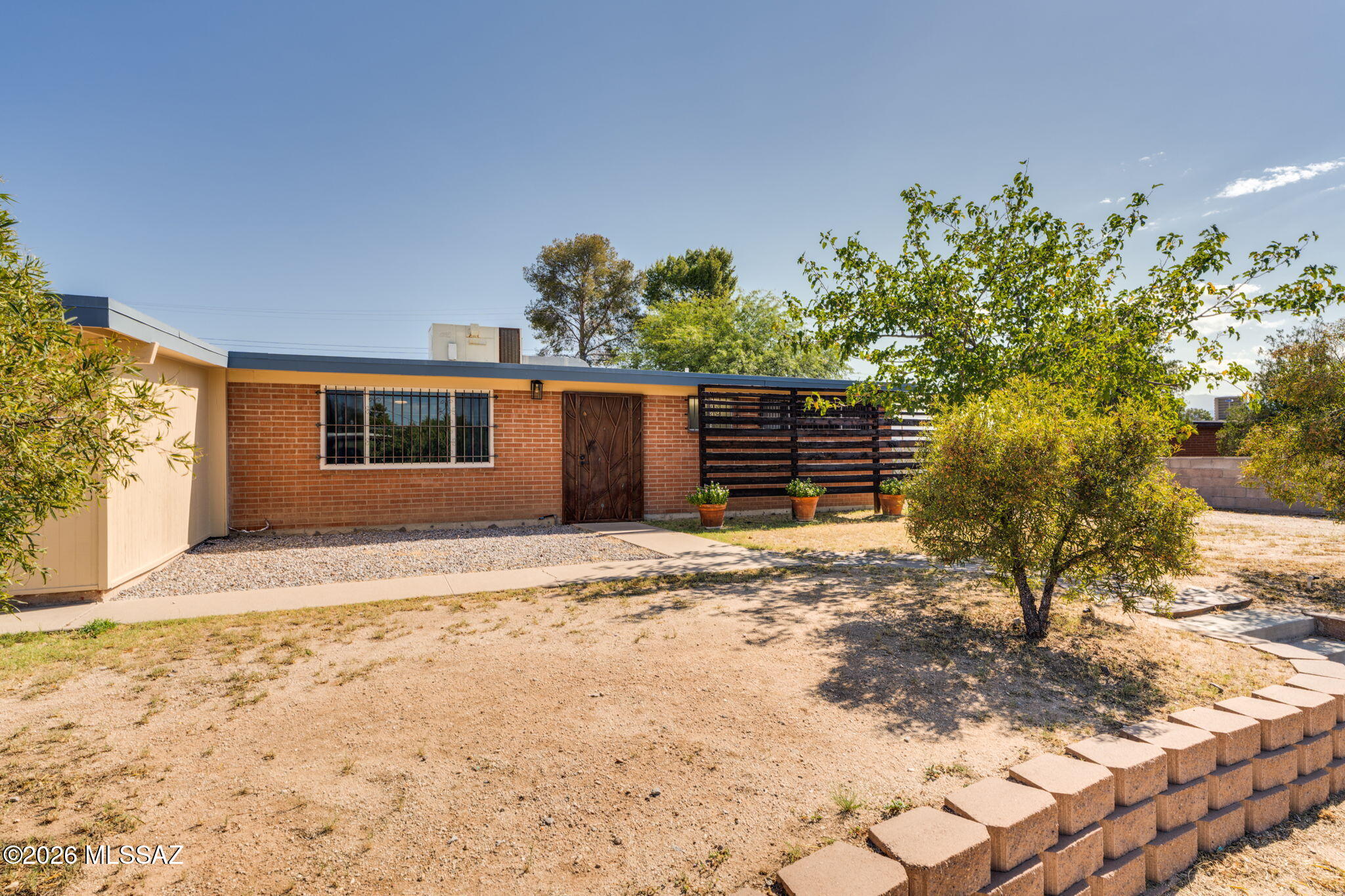 Manana Grande - Residential
