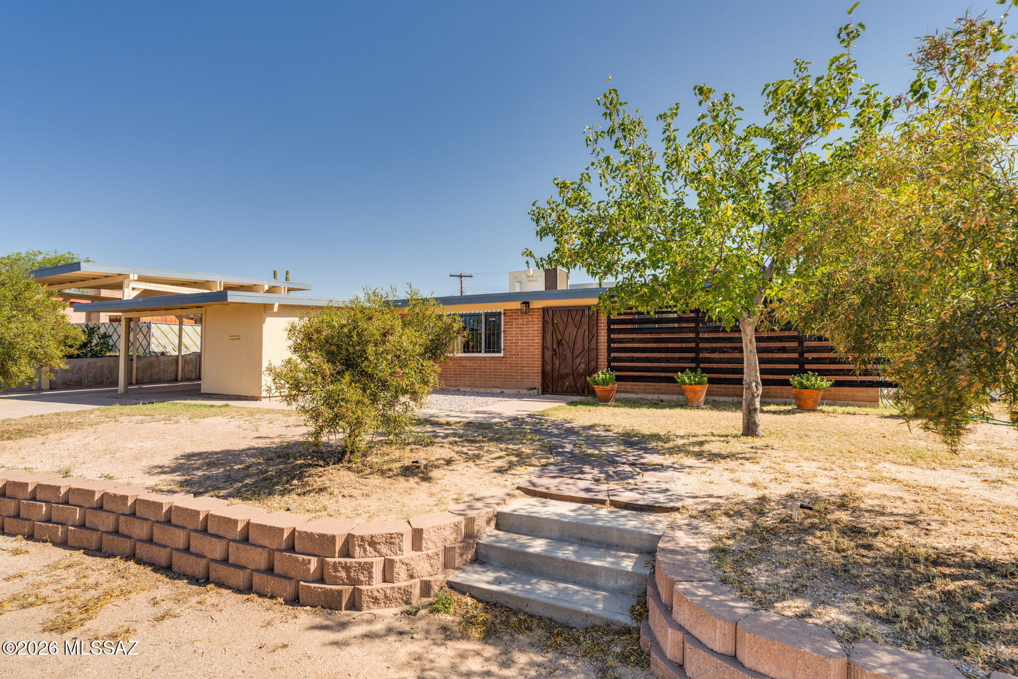 Manana Grande - Residential