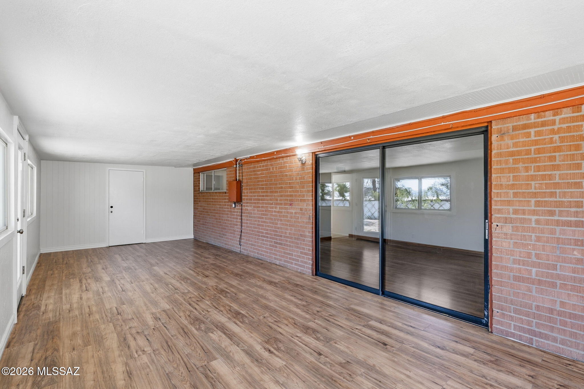 Manana Grande - Residential