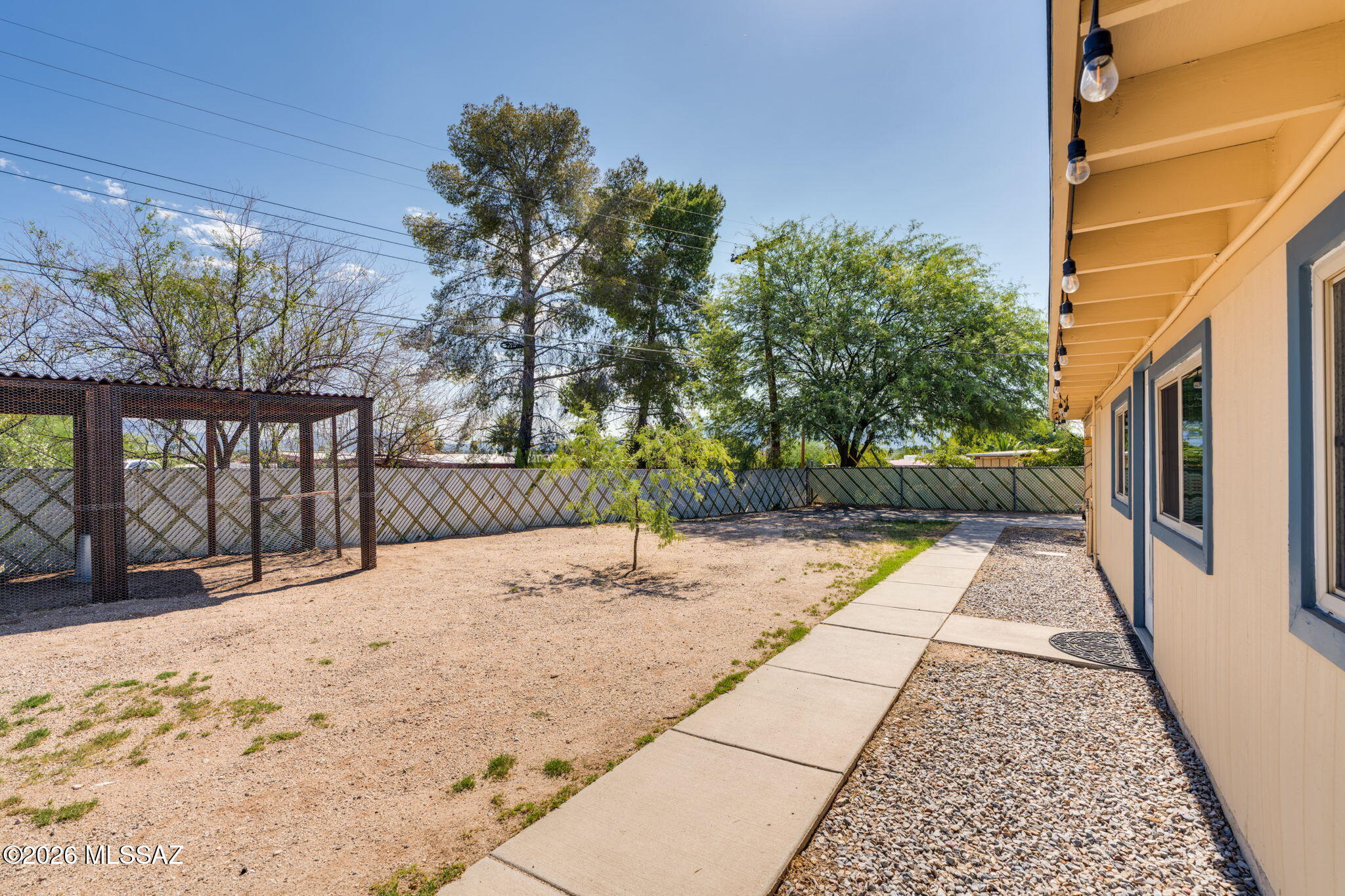 Manana Grande - Residential
