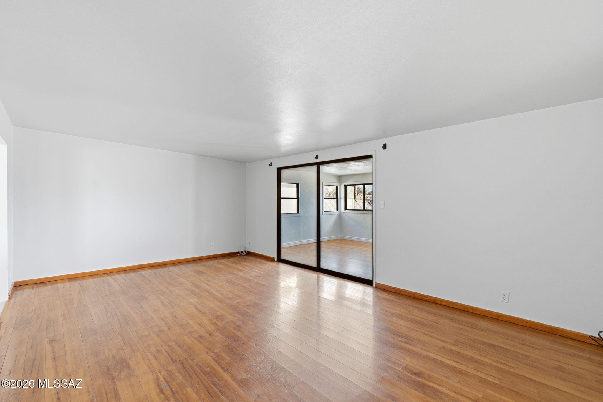 Manana Grande - Residential