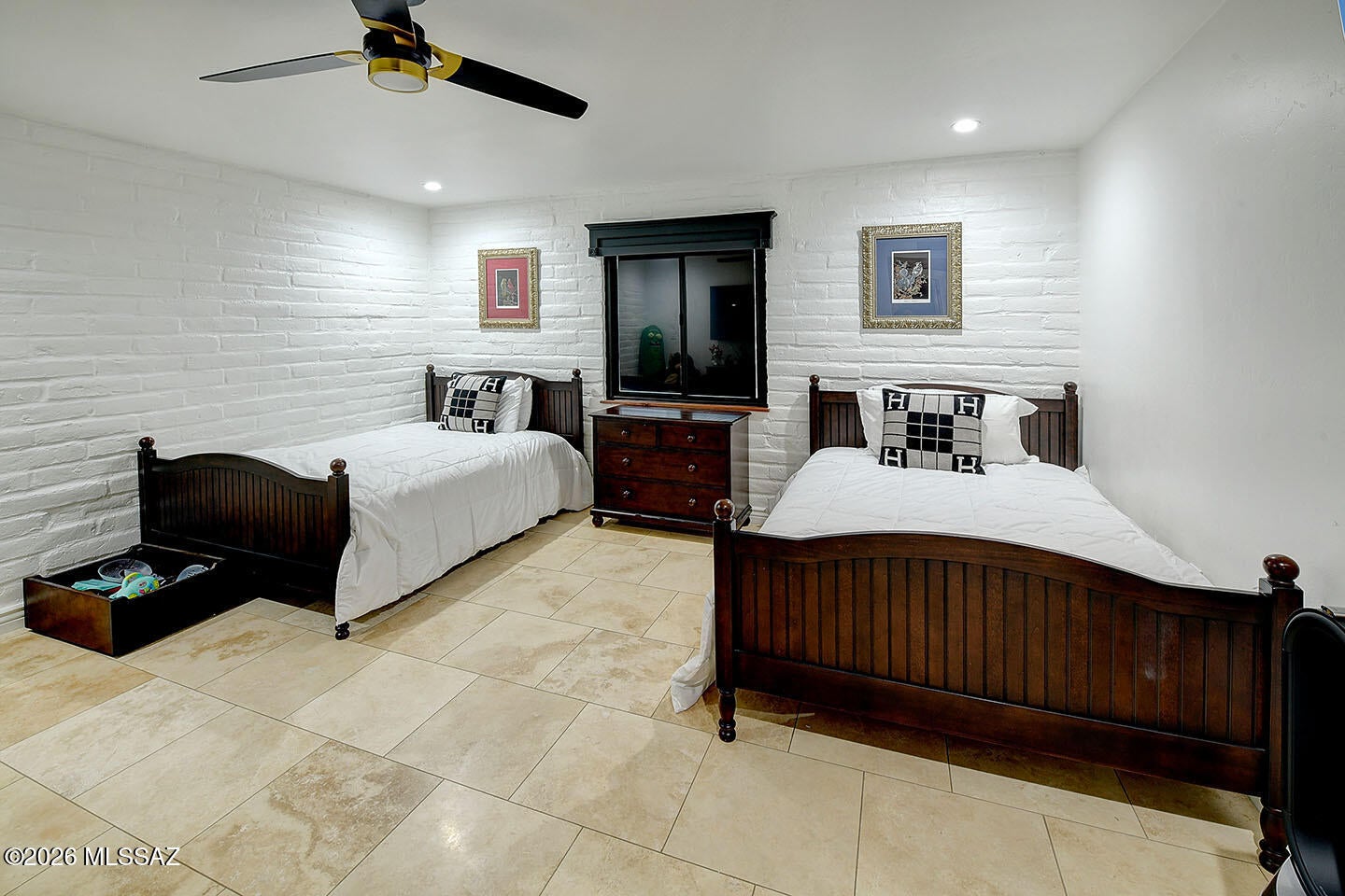 Tucson National Est - Residential