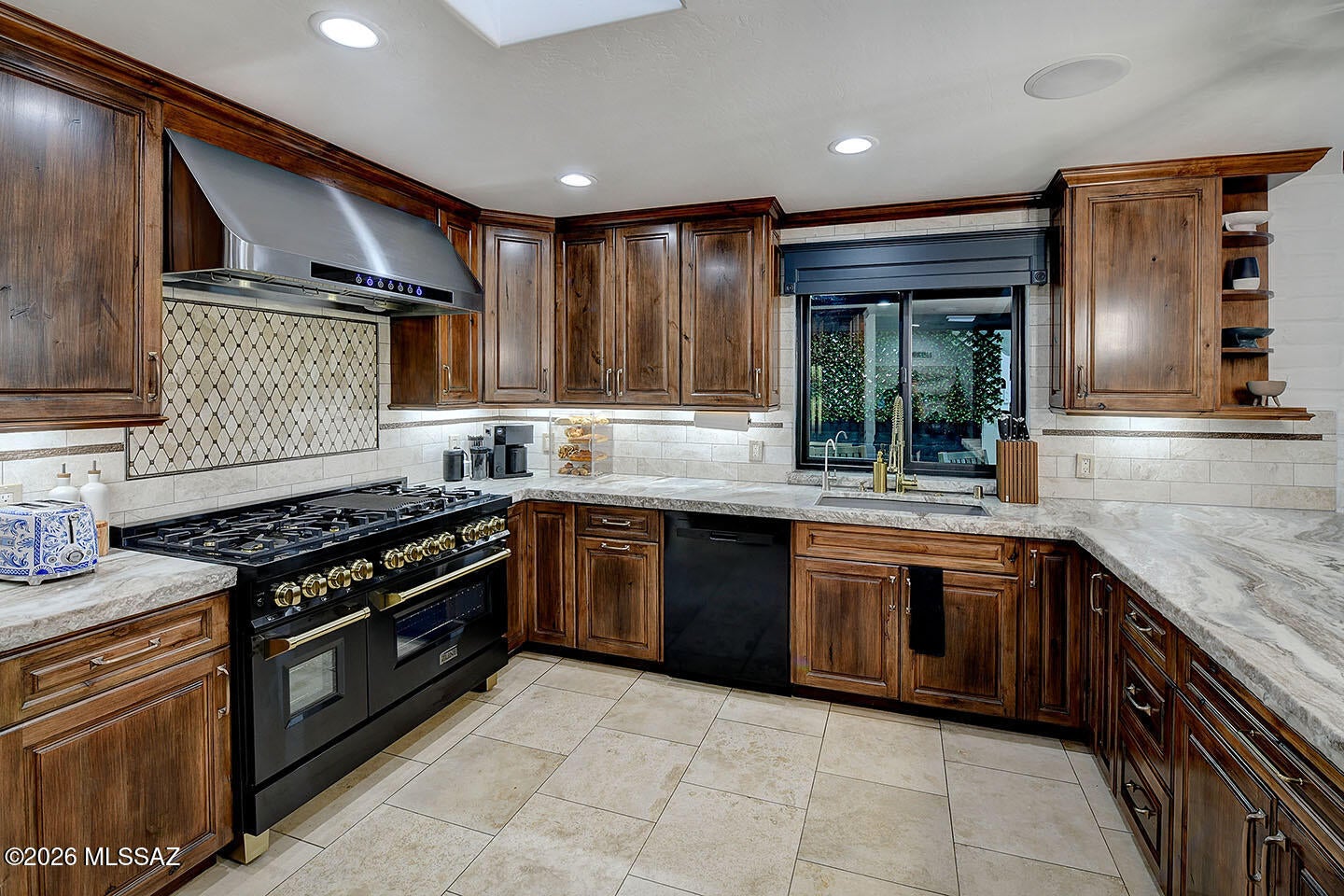 Tucson National Est - Residential