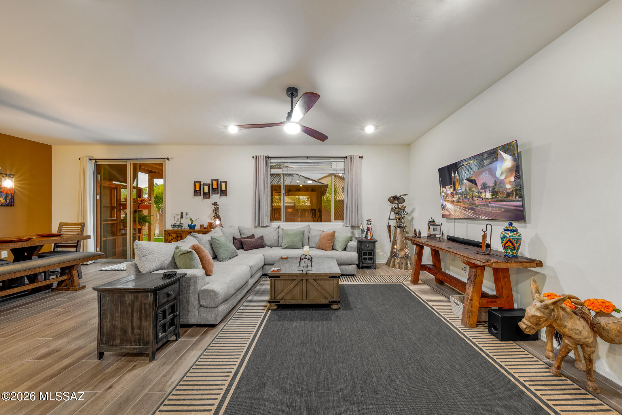 De Anza - Residential