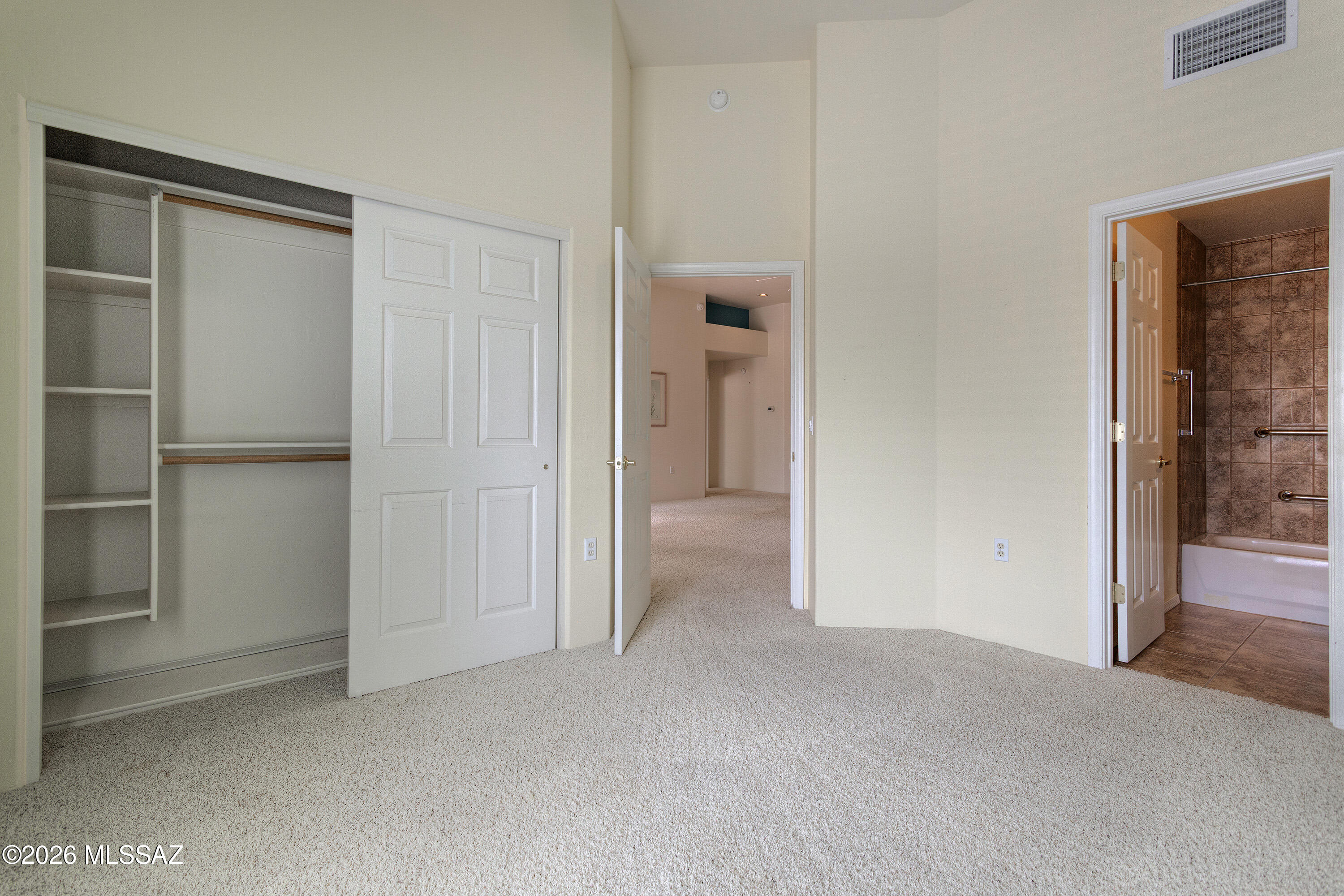 Valley Lane Townhomes (135-169) - Residential