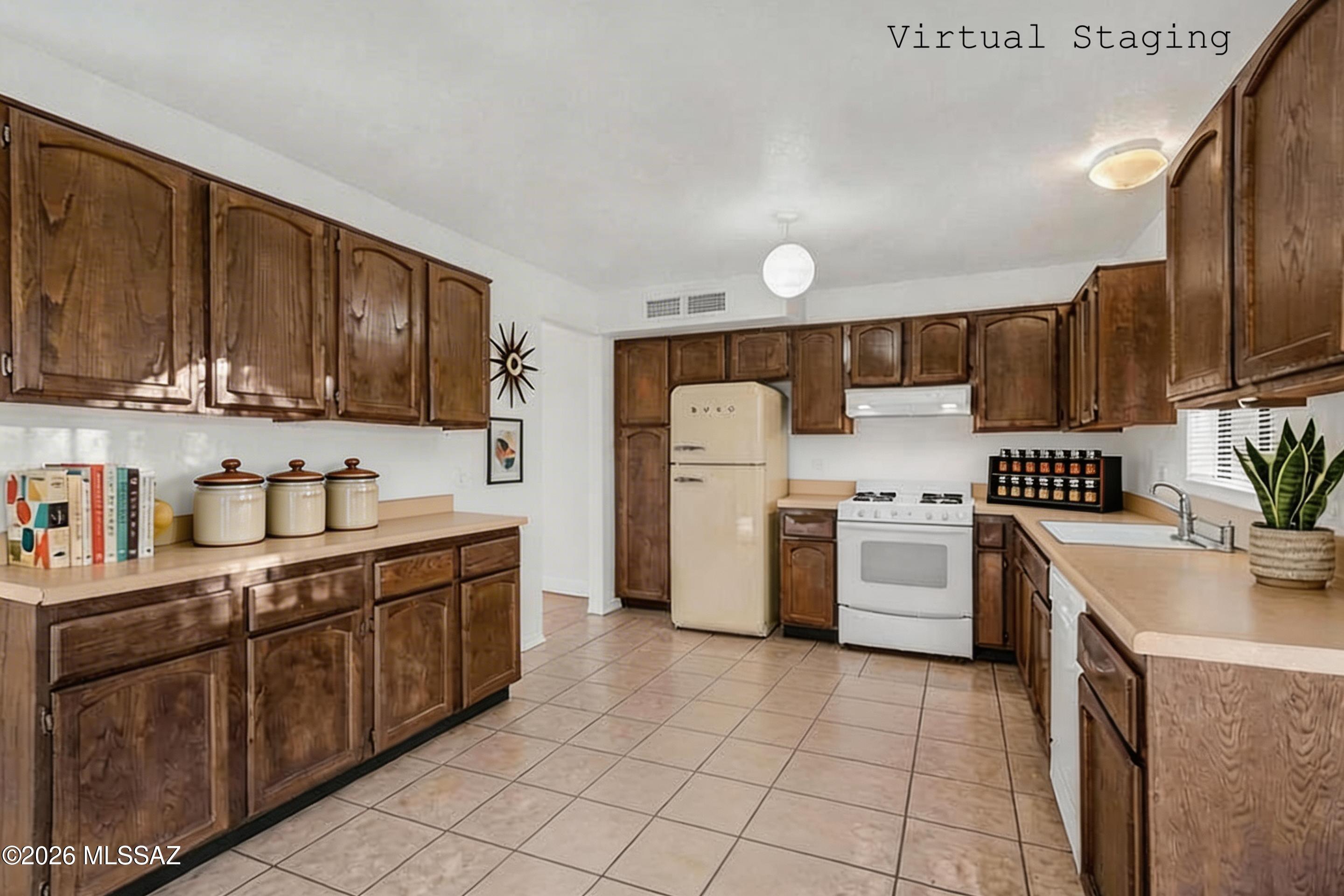 Rancho Feliz (442-647) - Residential