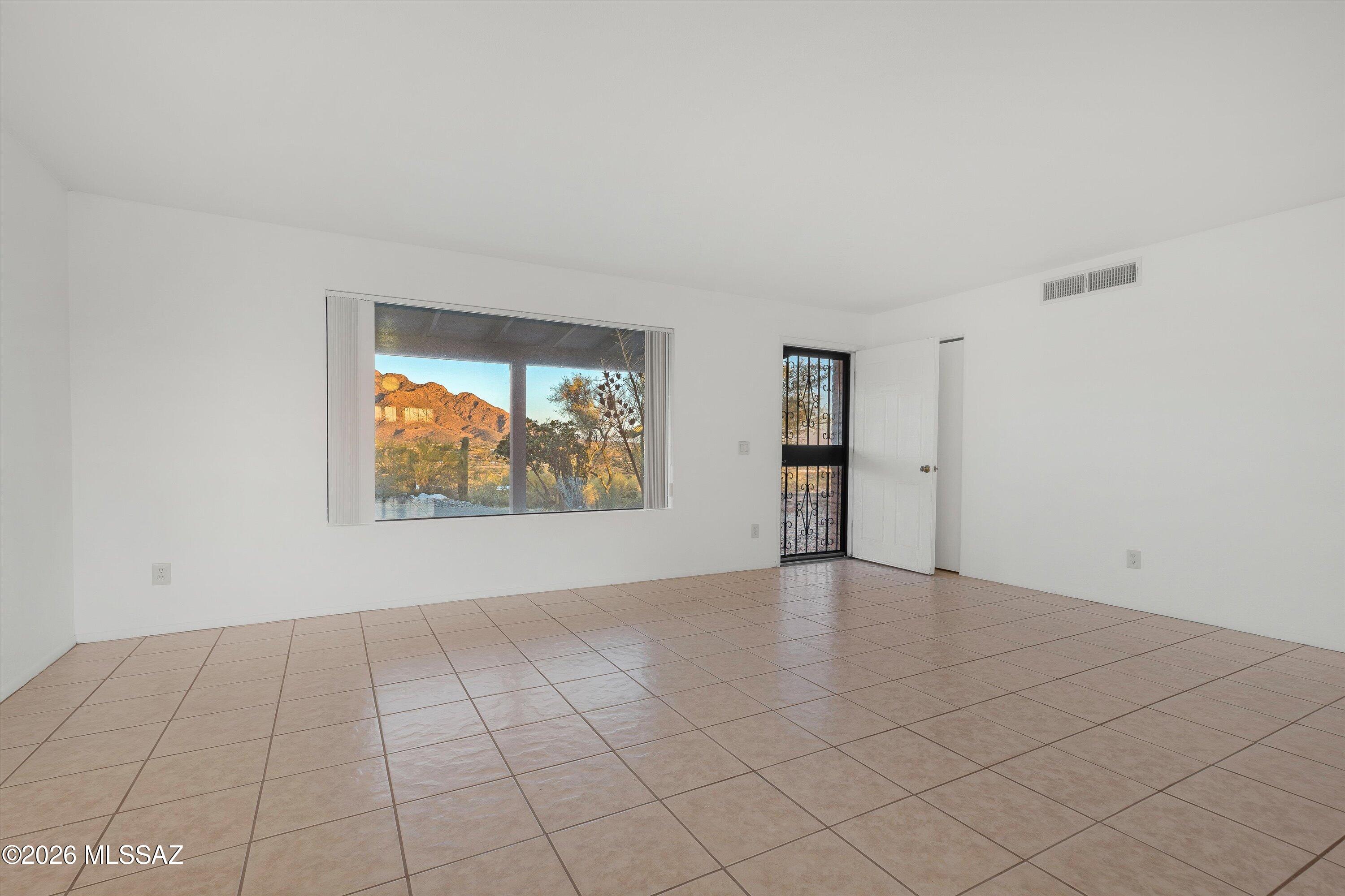 Rancho Feliz (442-647) - Residential