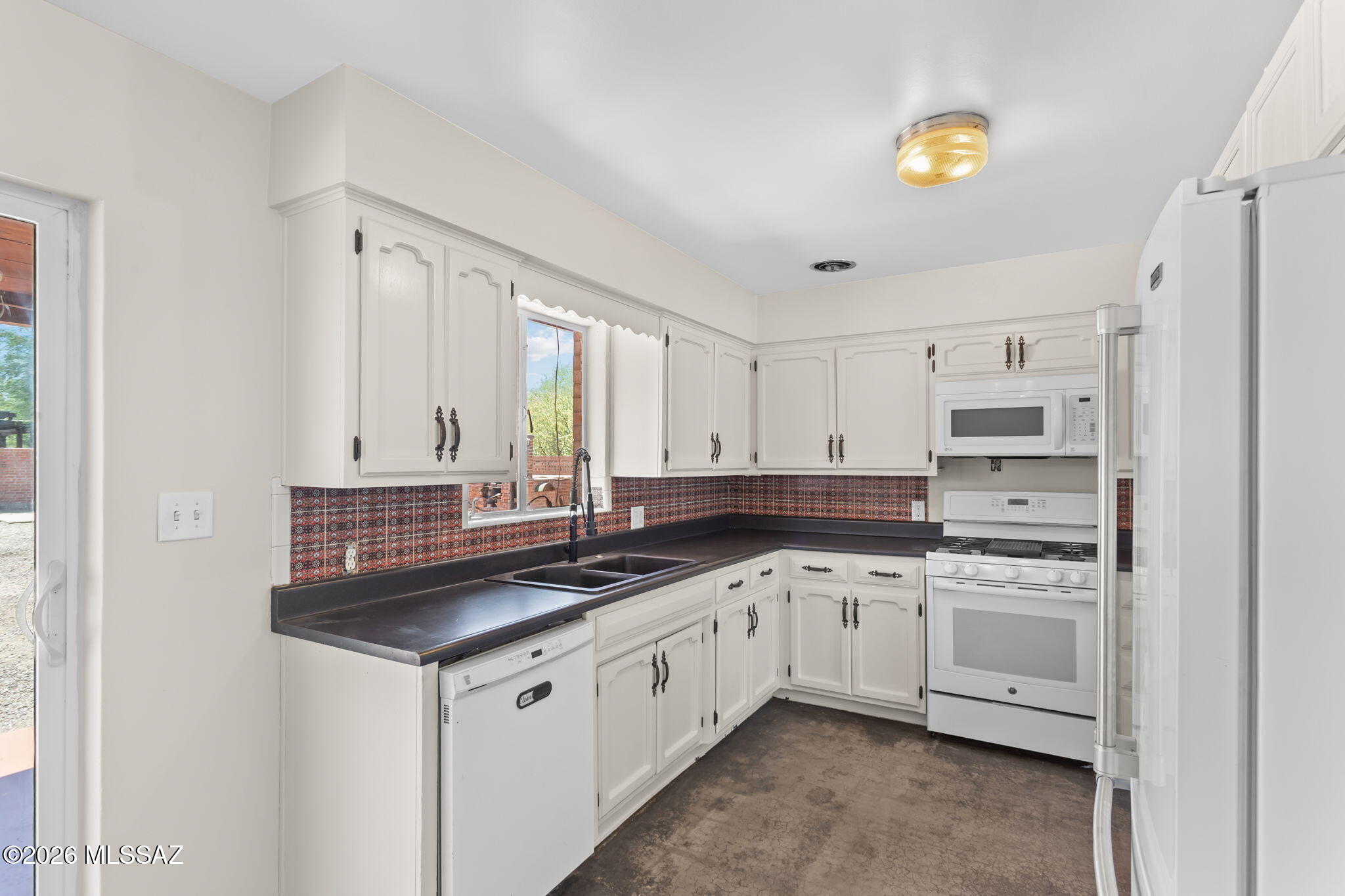 Catalina Subd. NO. 2 Resub Lot 14 - Residential