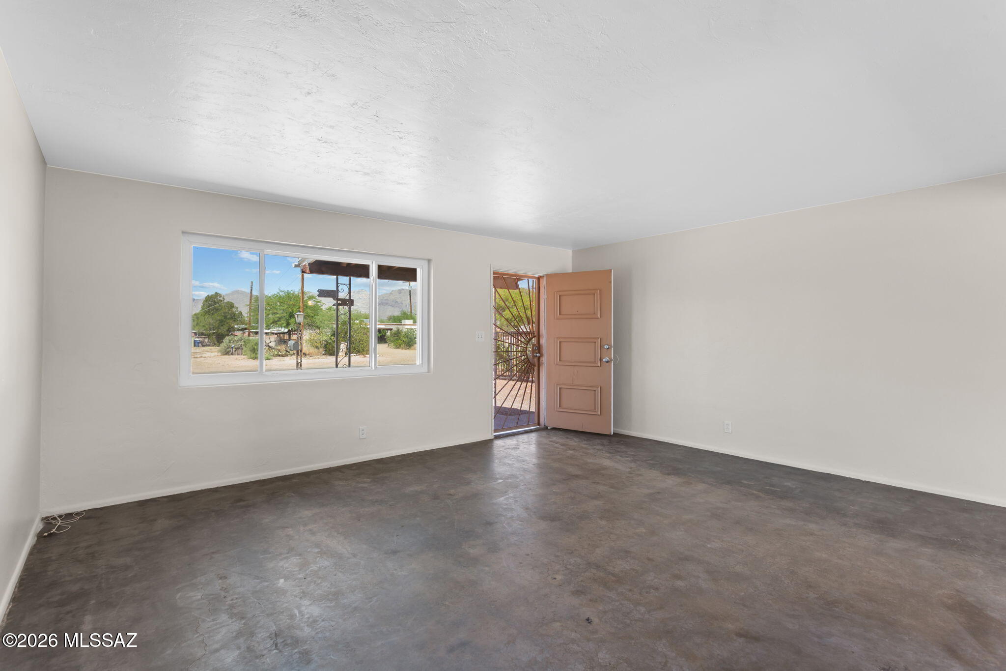 Catalina Subd. NO. 2 Resub Lot 14 - Residential