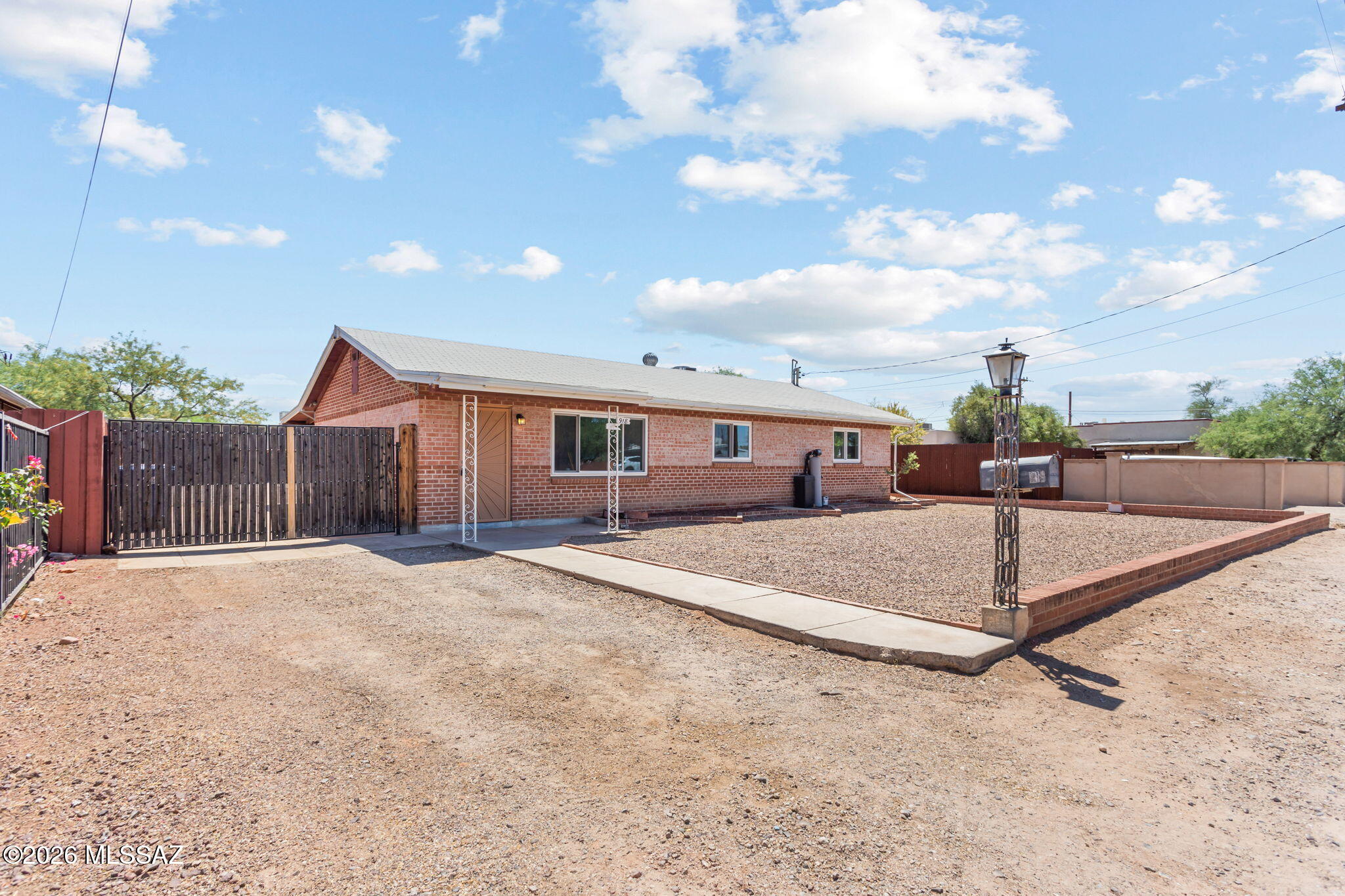 Catalina Subd. NO. 2 Resub Lot 14 - Residential