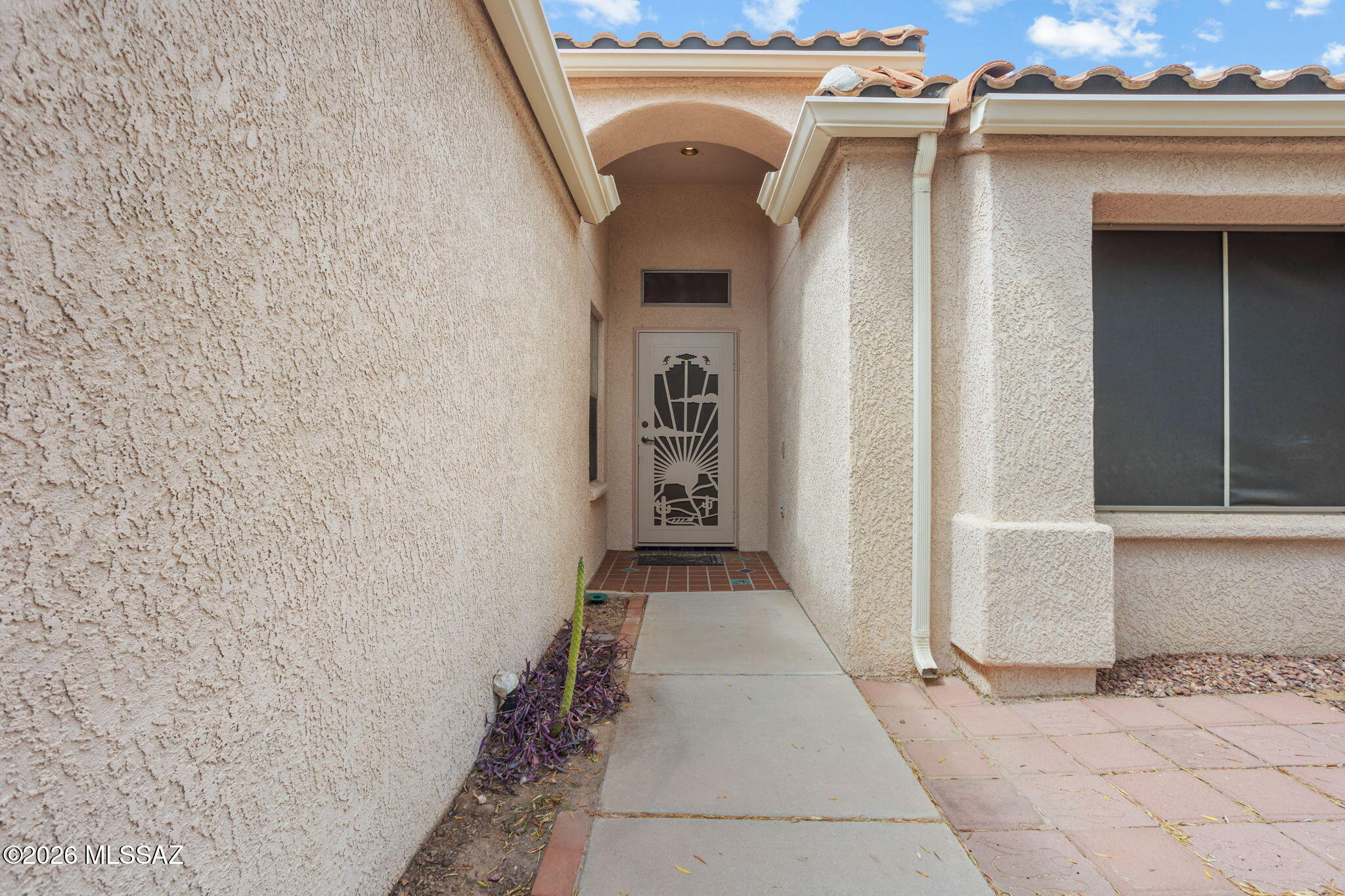 Las Lindas(1-76) - Residential
