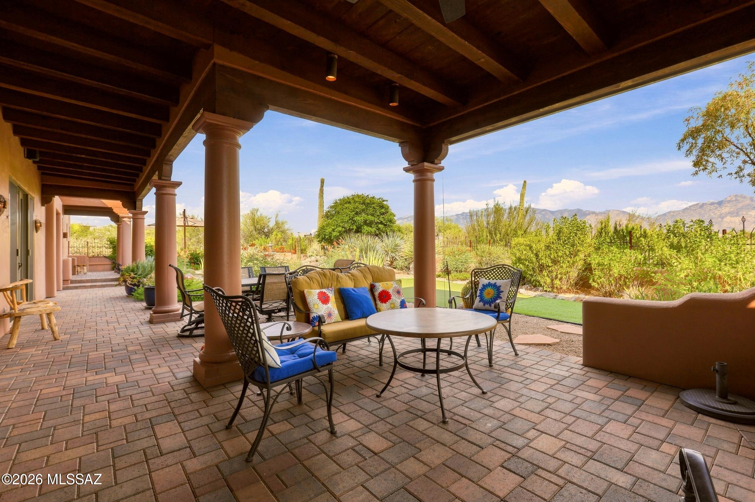 Honey Bee Ridge(The Estates At) - Residential