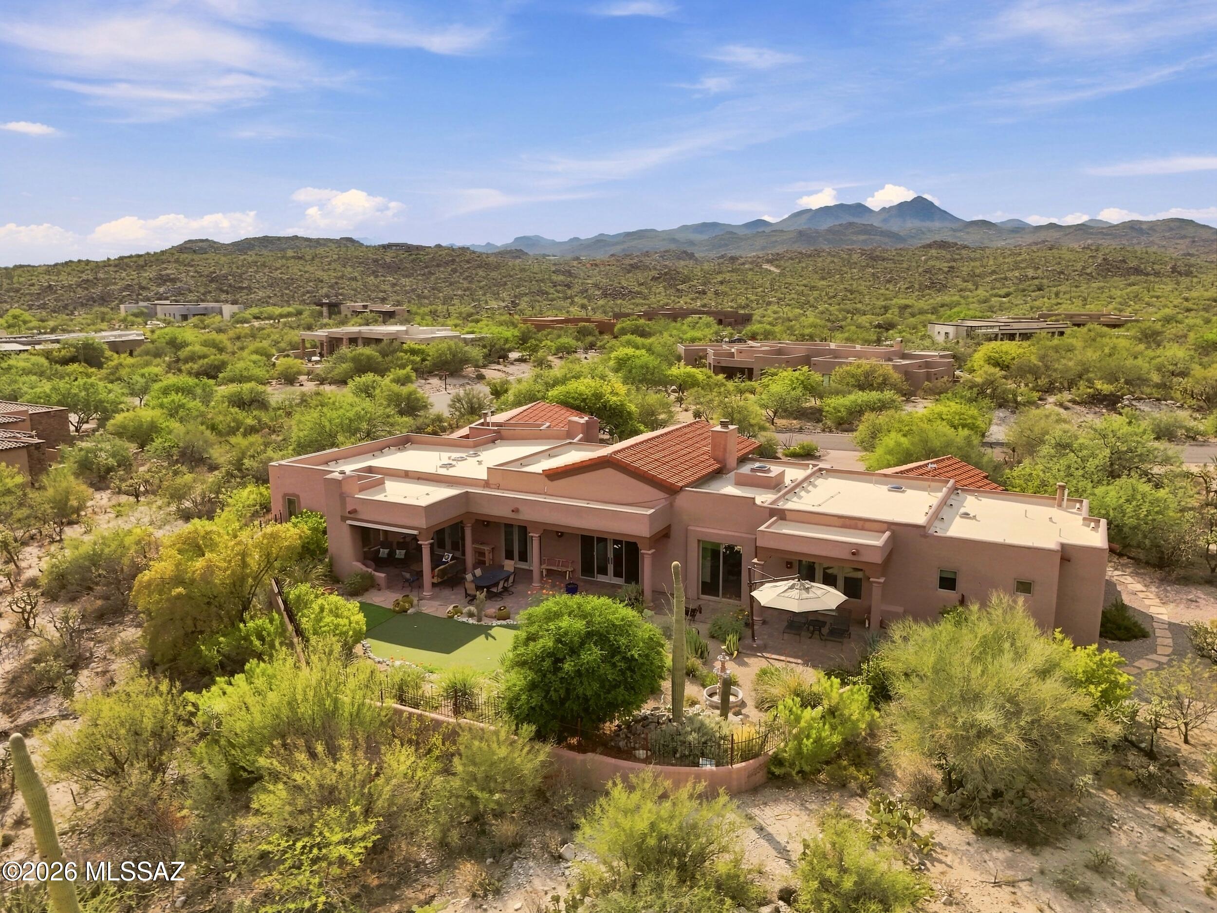 Honey Bee Ridge(The Estates At) - Residential