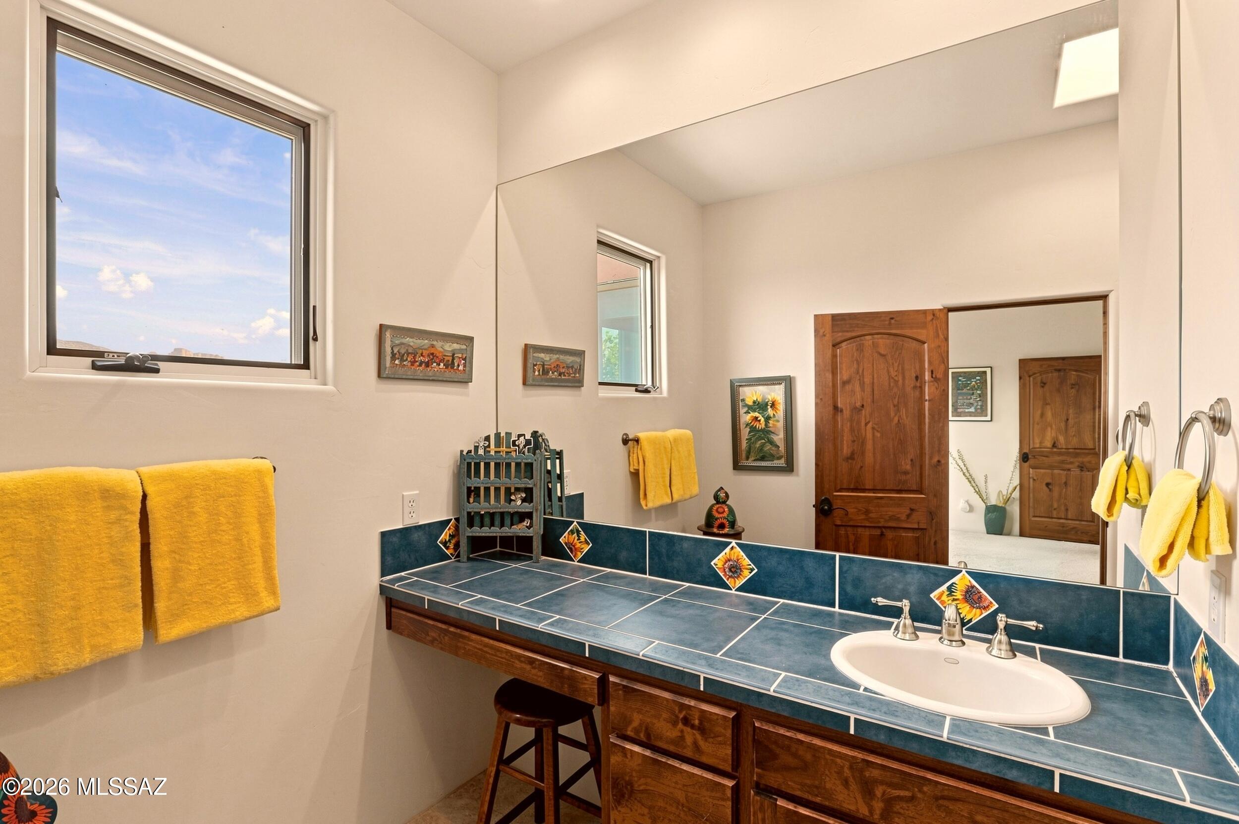Honey Bee Ridge(The Estates At) - Residential
