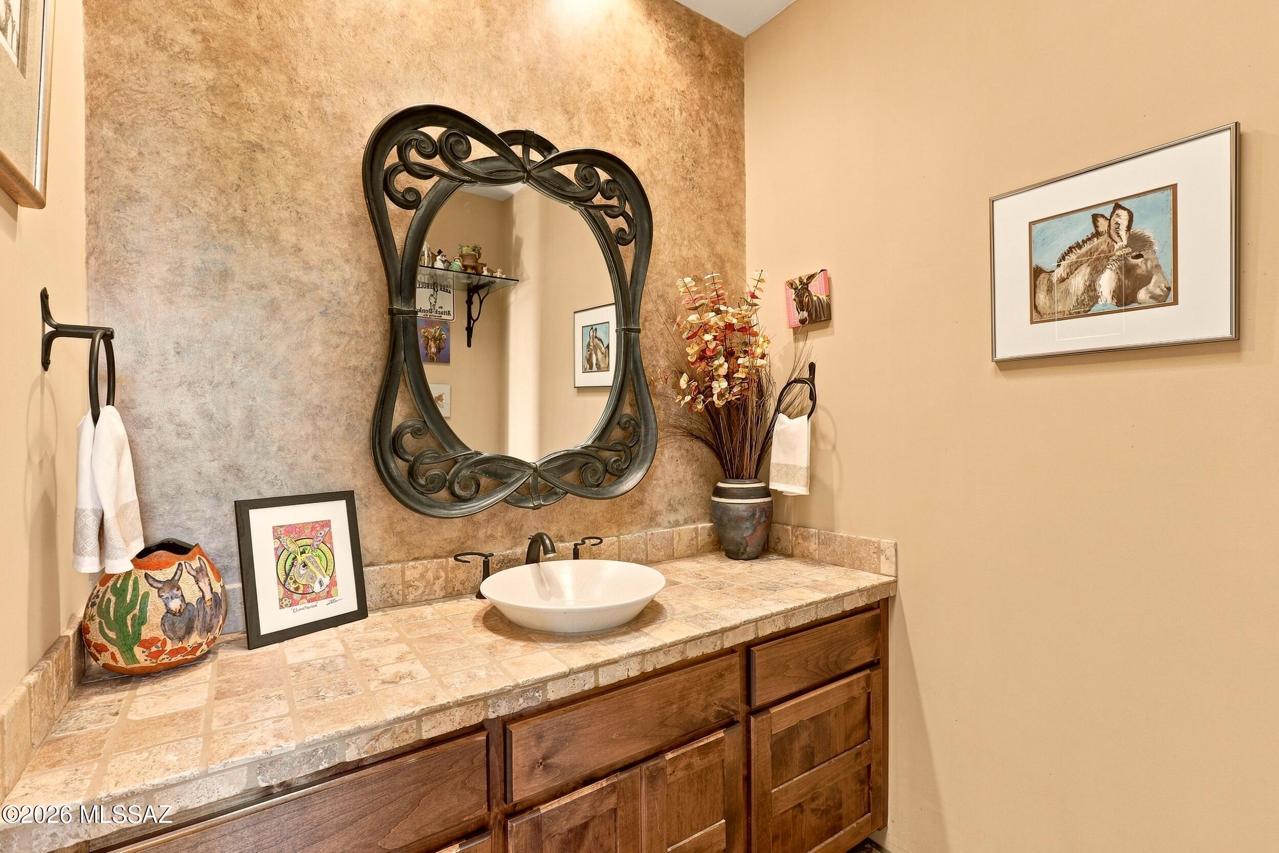 Honey Bee Ridge(The Estates At) - Residential