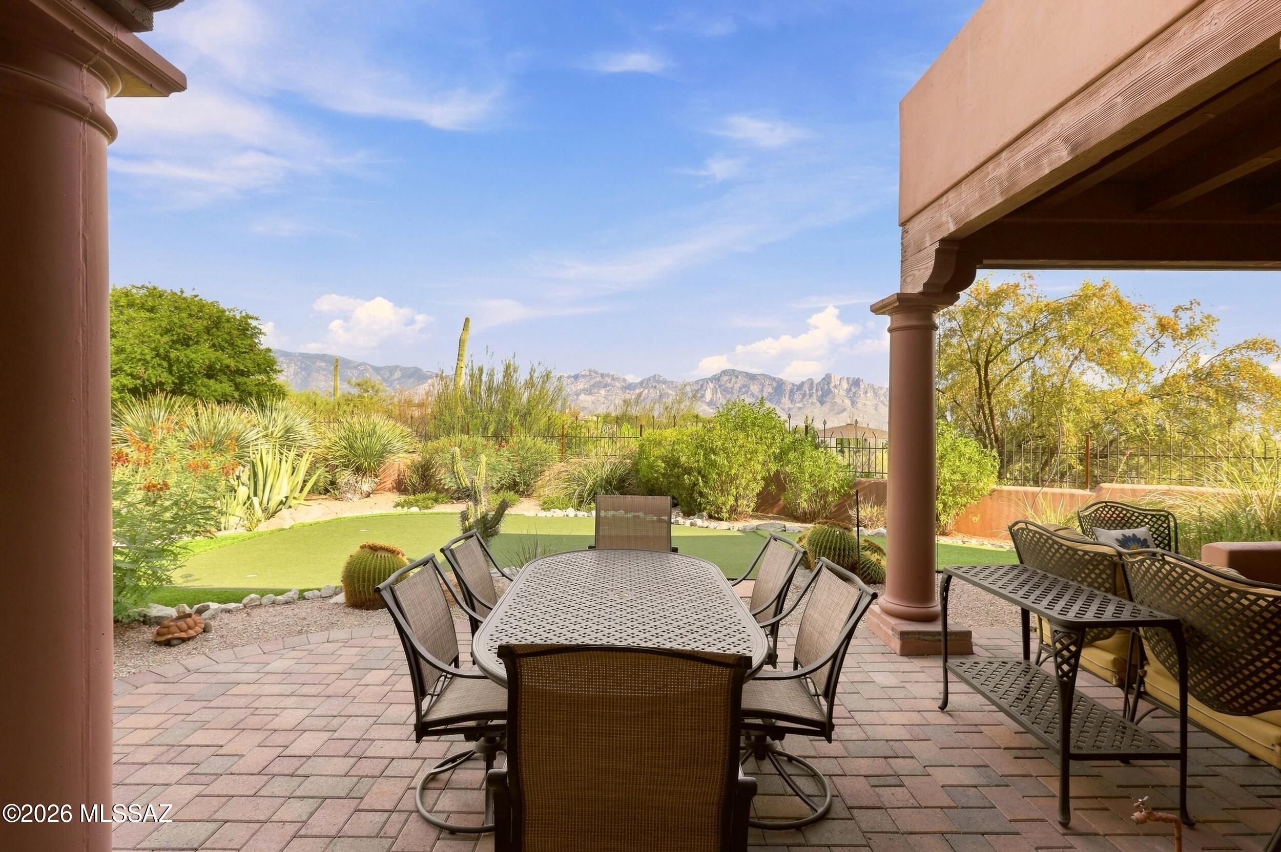 Honey Bee Ridge(The Estates At) - Residential