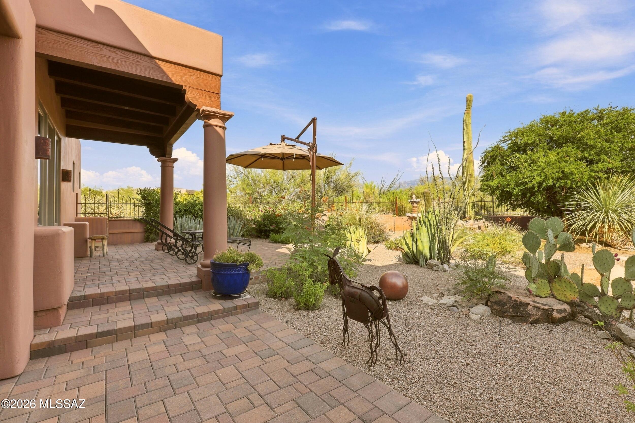 Honey Bee Ridge(The Estates At) - Residential