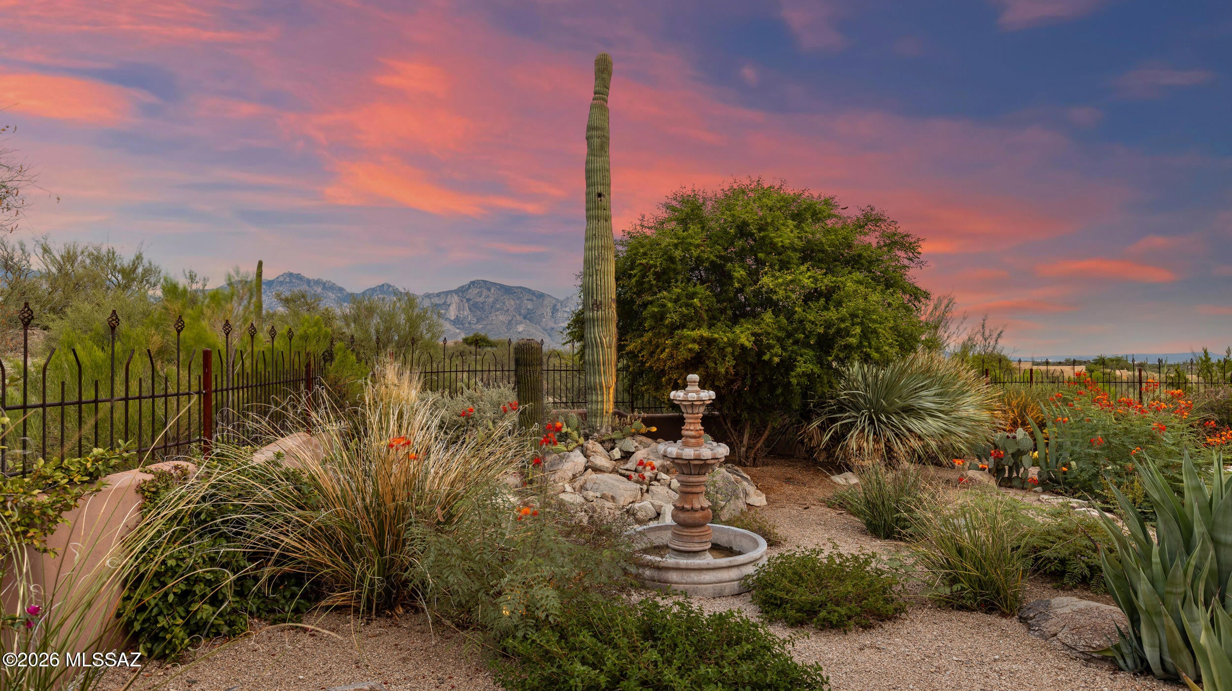 Honey Bee Ridge(The Estates At) - Residential