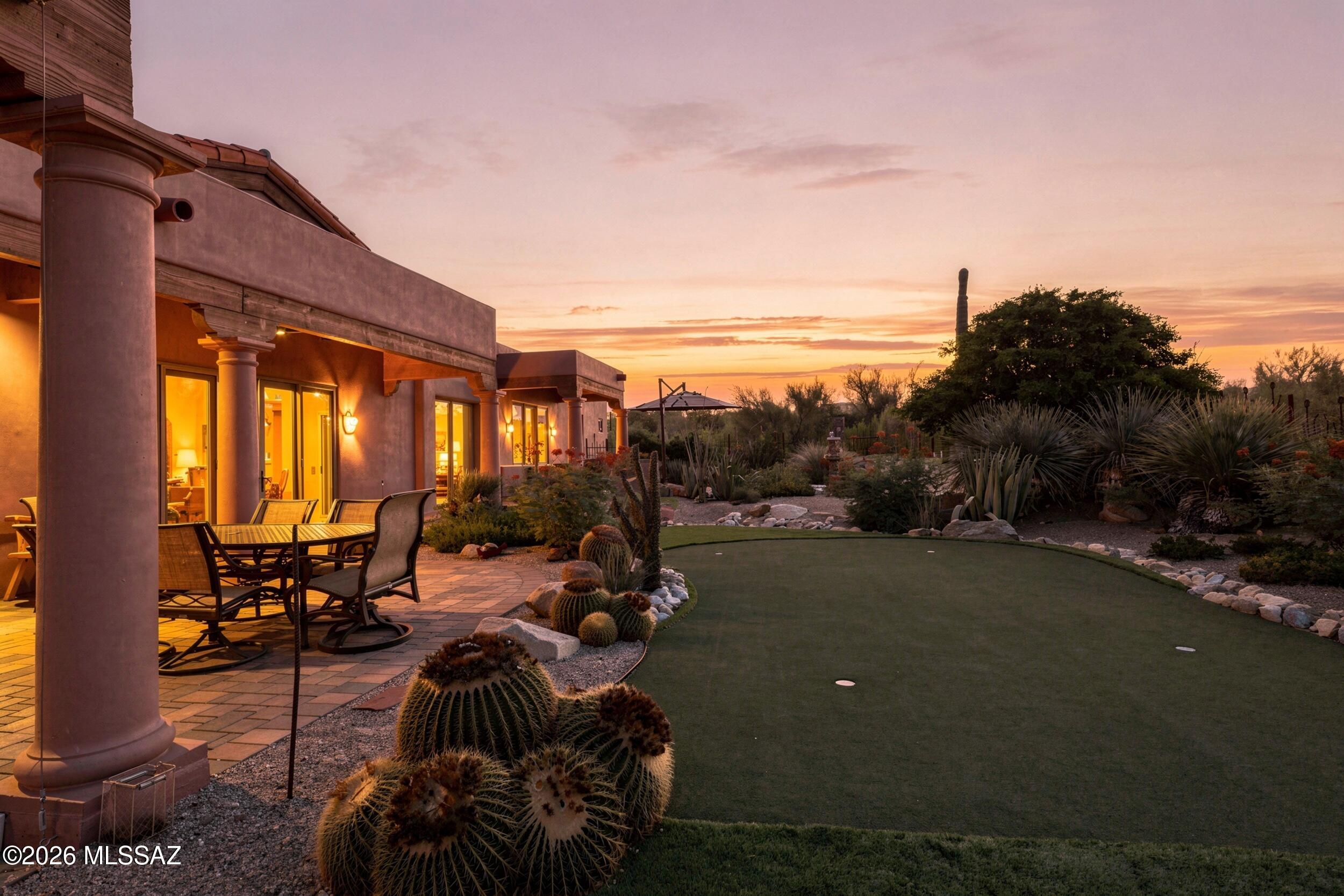 Honey Bee Ridge(The Estates At) - Residential
