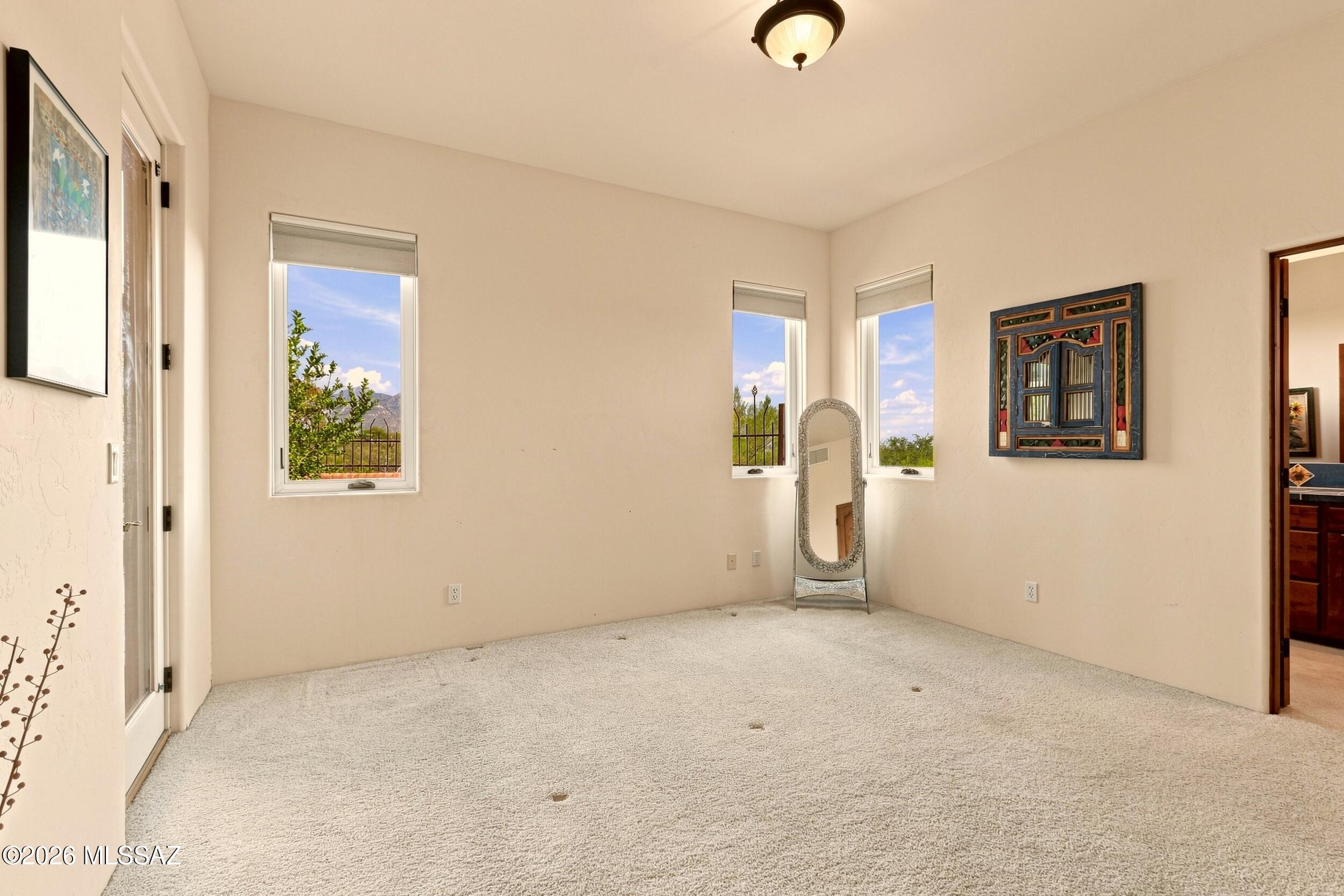 Honey Bee Ridge(The Estates At) - Residential