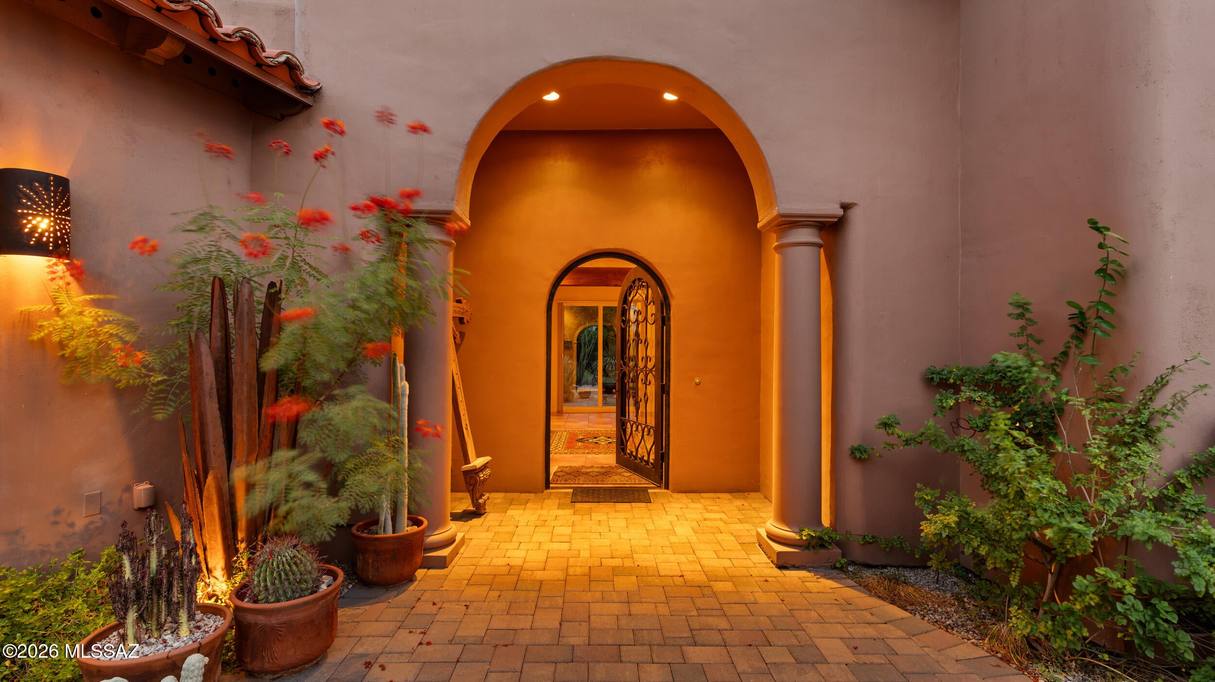 Honey Bee Ridge(The Estates At) - Residential