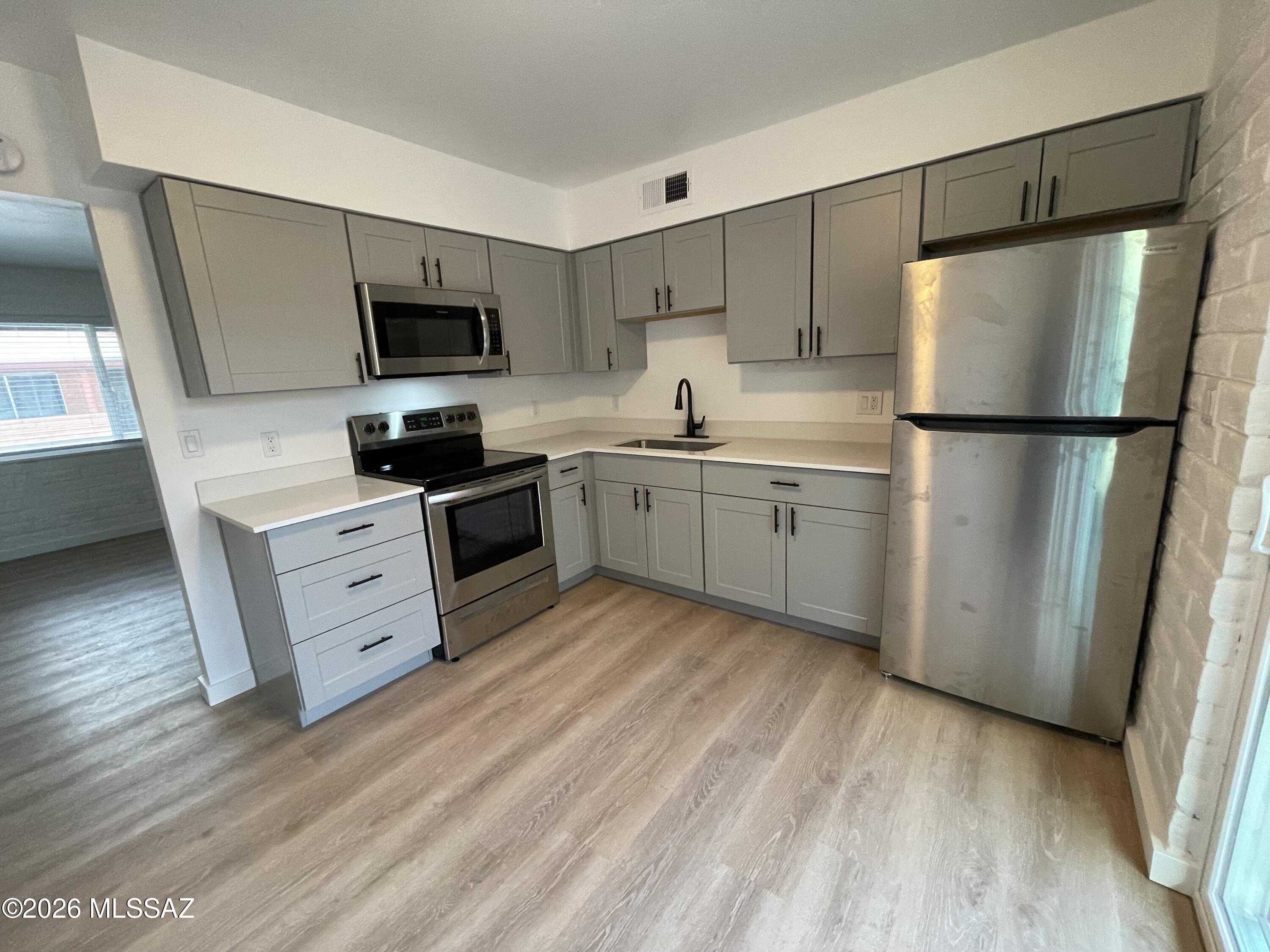 Coronado Heights - Residential Lease
