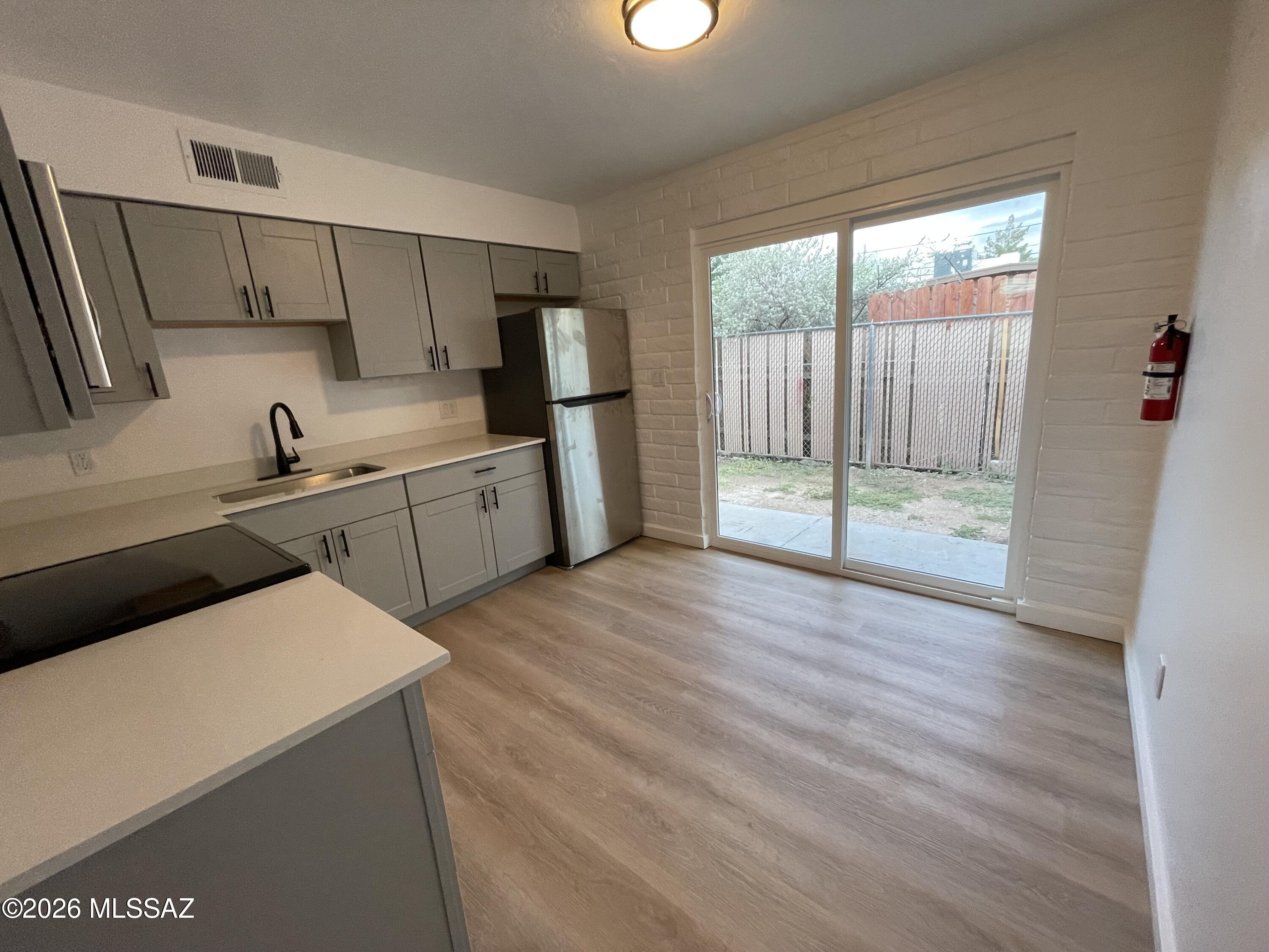 Coronado Heights - Residential Lease