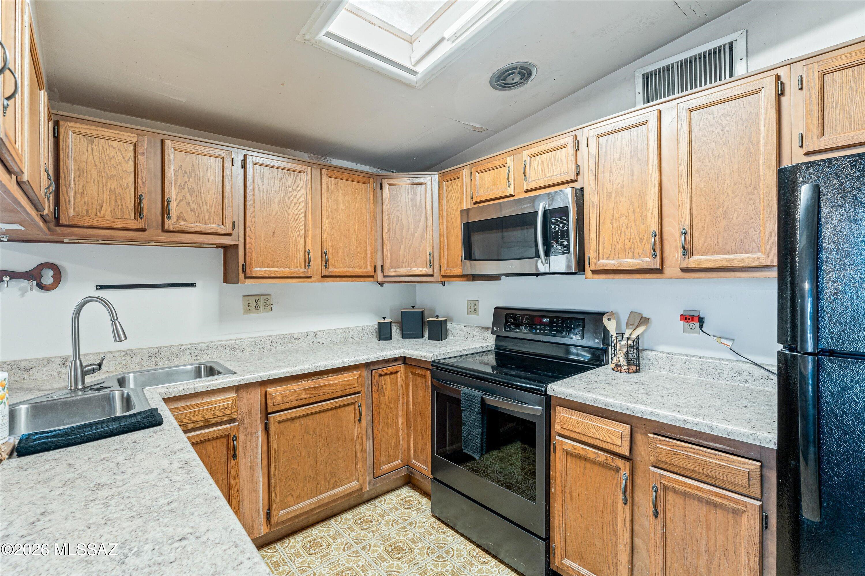 Kingston Knolls Terrace - Residential
