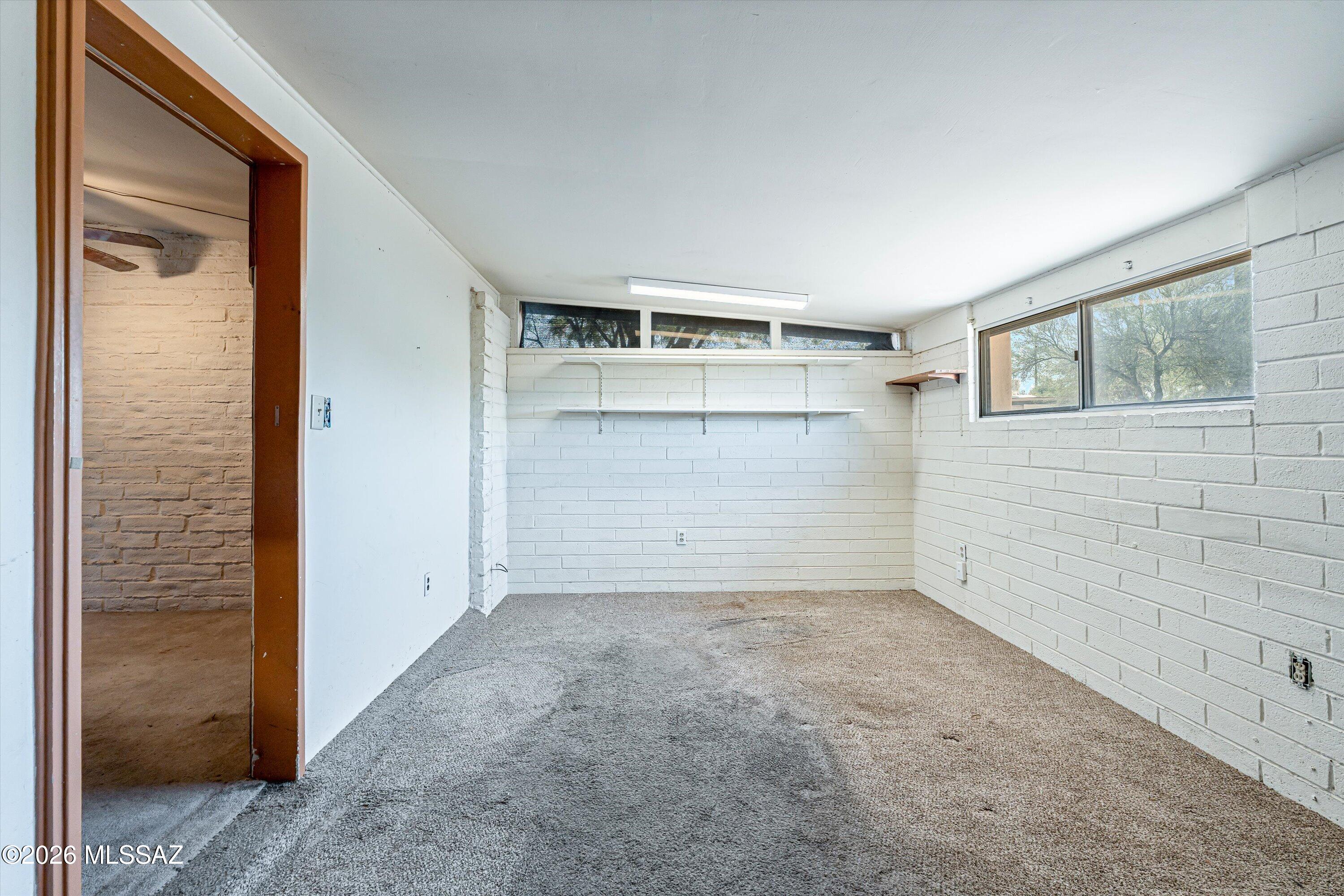 Kingston Knolls Terrace - Residential