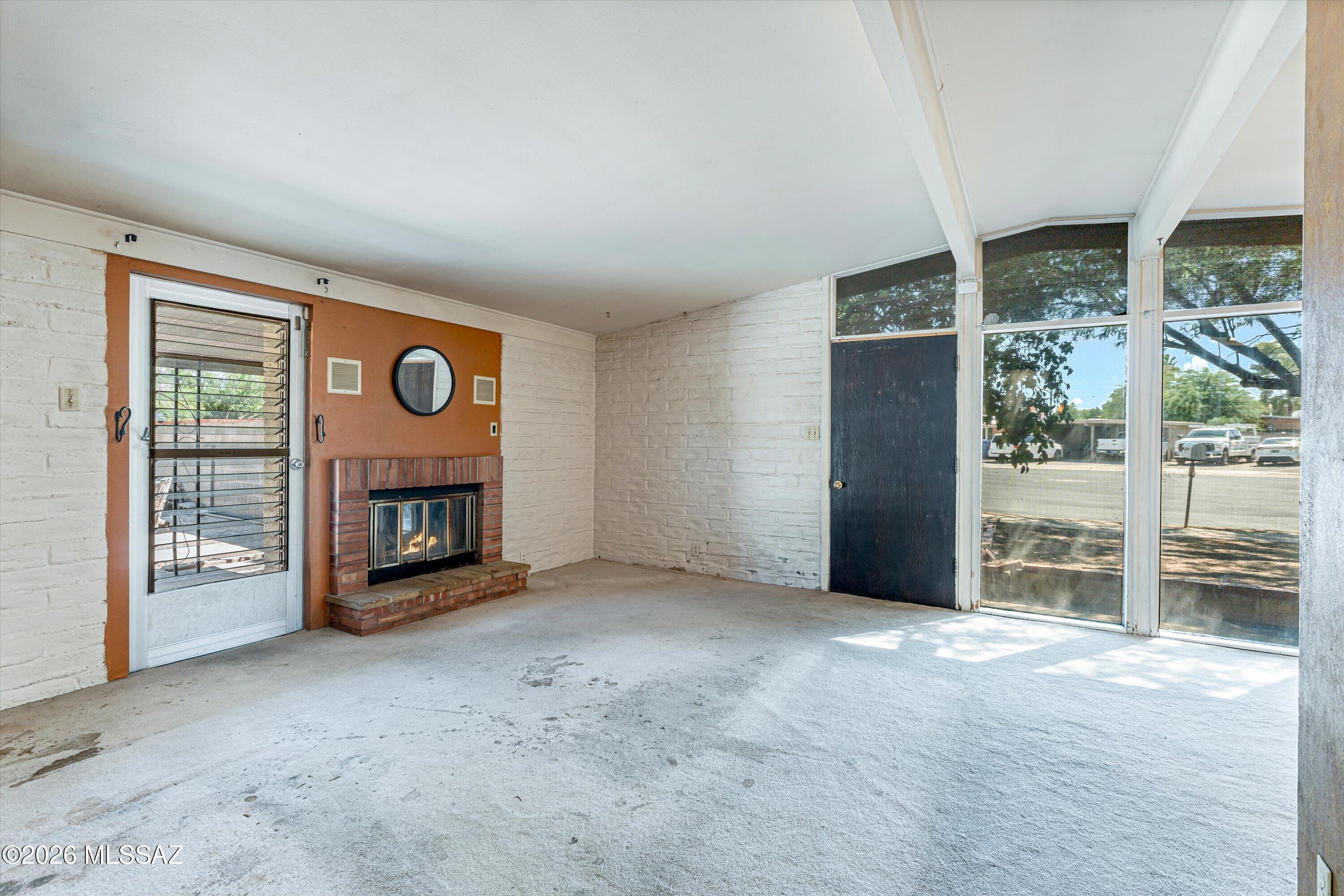 Kingston Knolls Terrace - Residential