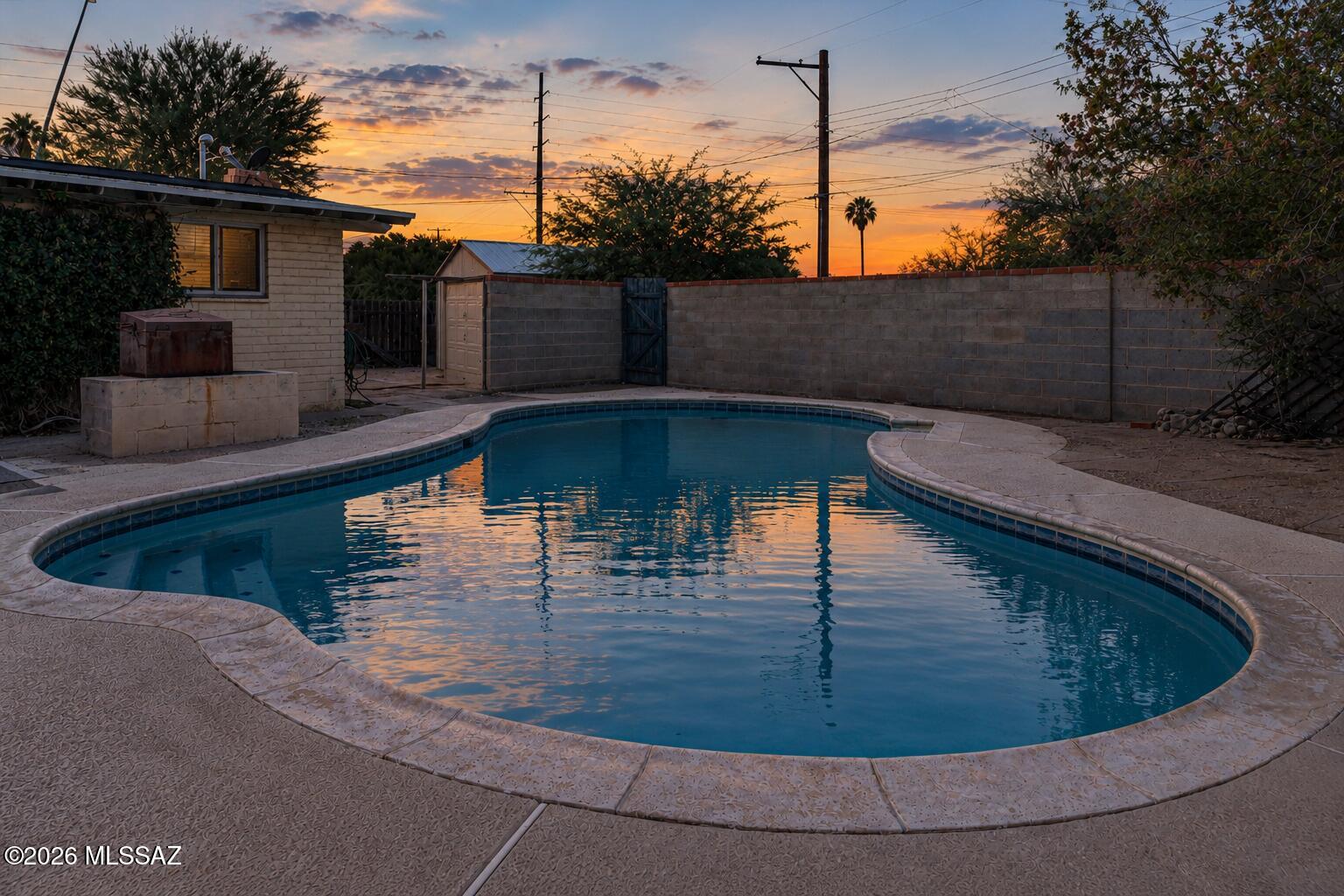 Vintage 1958 cul-de-sac home on a large lot with pool and no HOA. New HVAC, a roof just 6 years old, and a full repipe mean the major updates are handled. Seller will pay off the solar at closing. Both baths are remodeled, and the living room features vaulted ceilings, large windows, and a wood-burning fireplace. Flex room is perfect for an office or guest space. The kitchen and remaining interior are ready for your updates. Enjoy the backyard pool and covered patio, plus a large front yard with room for your RV or toys. The property extends past the block wall and is open for you to build a shop, casita, or extra RV parking. Bring your creative side and schedule your showing today! Highlights: 1,341 sq ft | 3 bed + flex room | 2 remodeled baths | New HVAC | Roof only 6 years old | Repiped | Solar paid off at closing | Large corner lot on cul-de-sac | Space to build a shop, casita, or RV parking | Large backyard with pool | Room to park your RV or toys | Wood-burning fireplace | Vaulted ceilings & large windows | Vintage 1958 home ready to reimagine | NO HOA