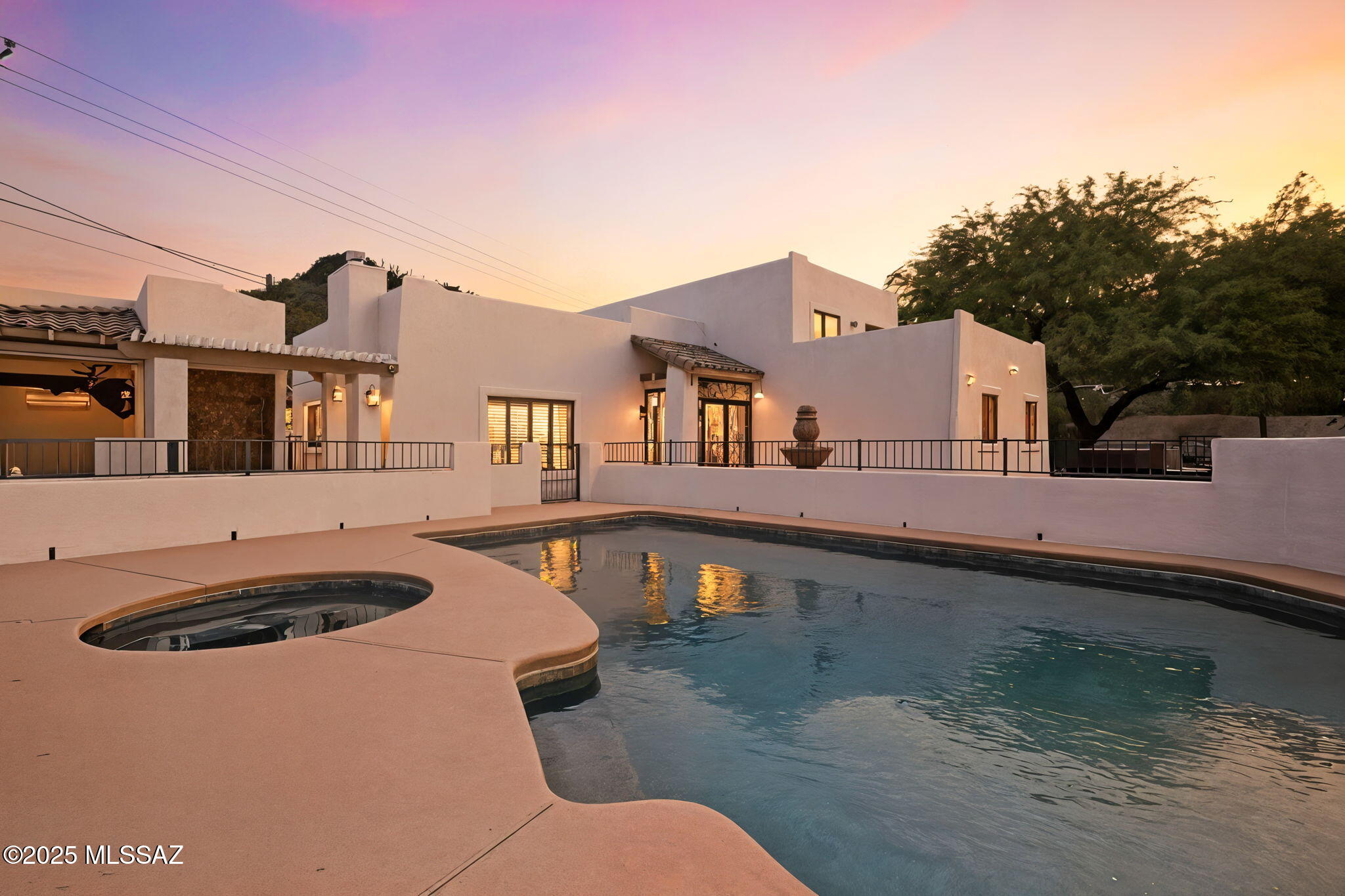 Lomas Saenz NO. 2 (1-14) - Residential