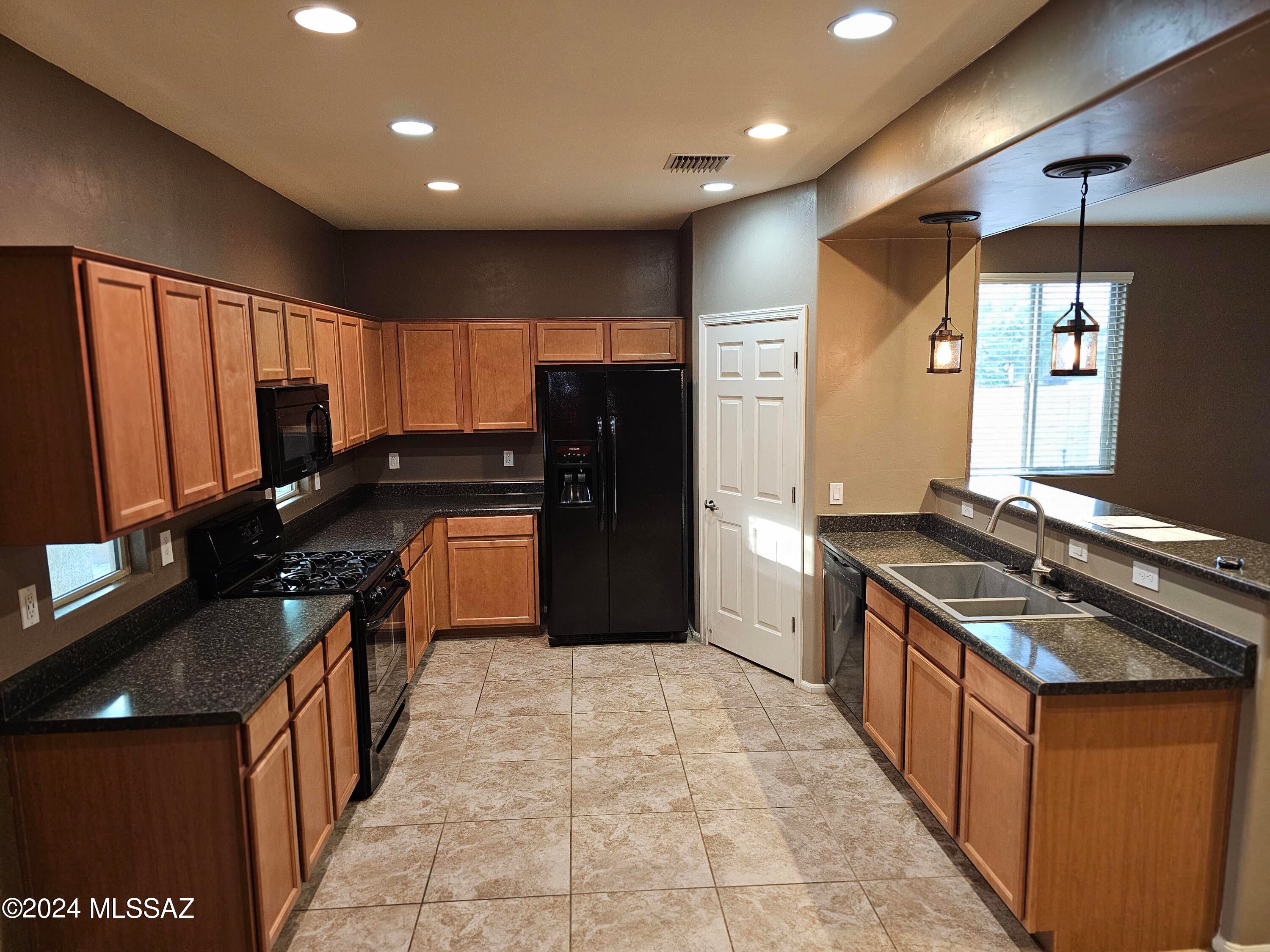 Star Valley Block 13 (1-302) - Residential Lease