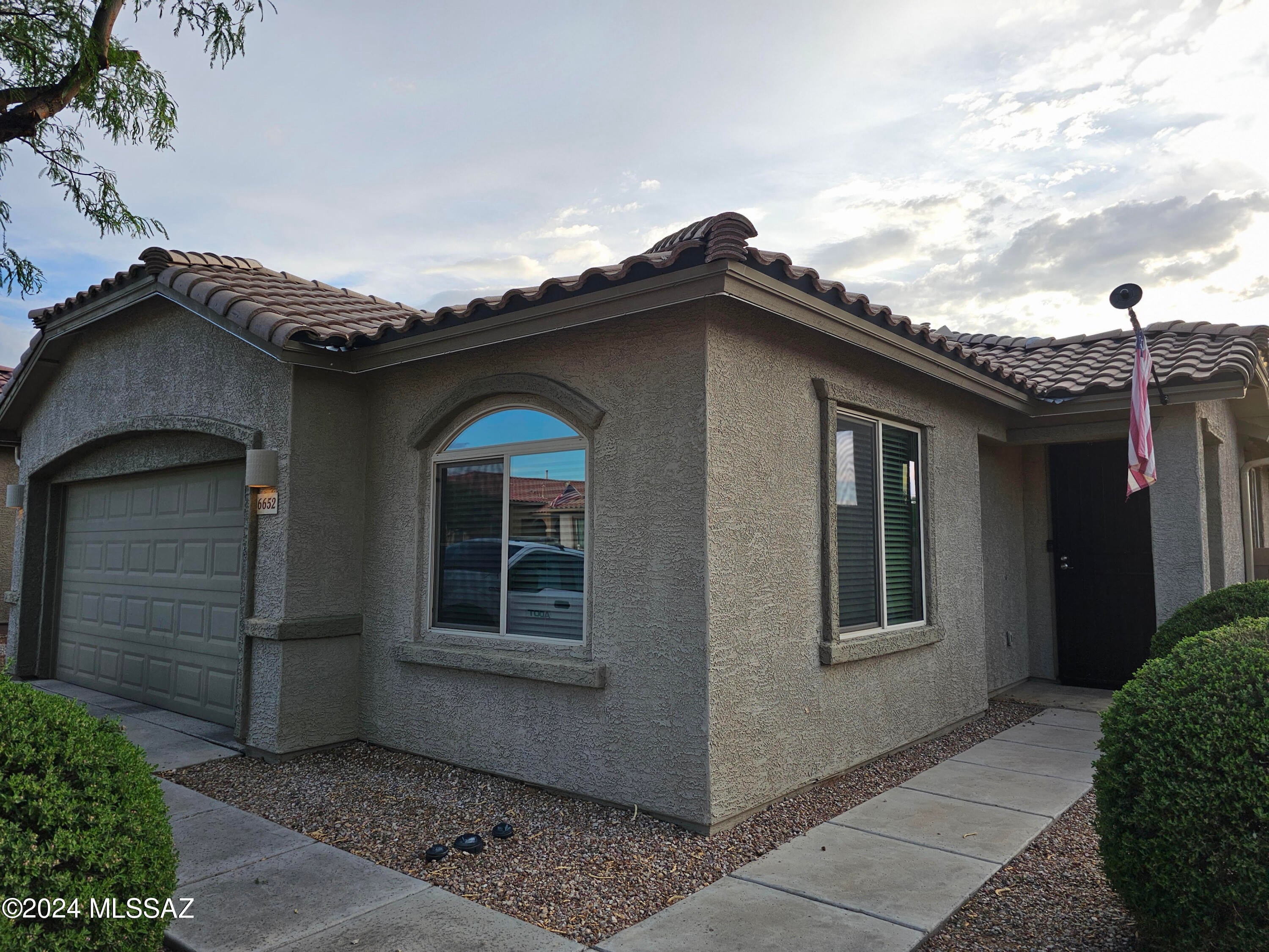 Star Valley Block 13 (1-302) - Residential Lease