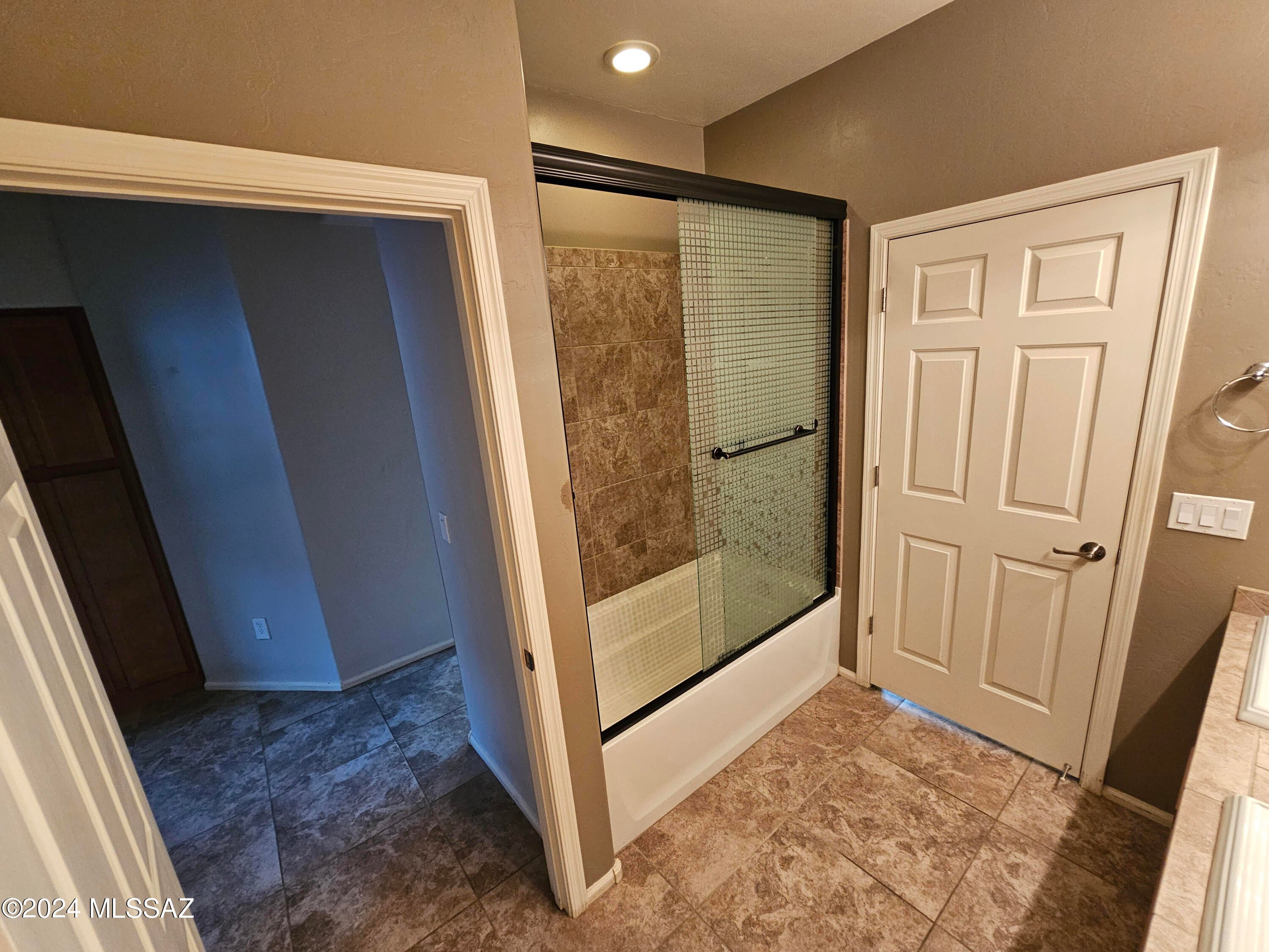 Star Valley Block 13 (1-302) - Residential Lease