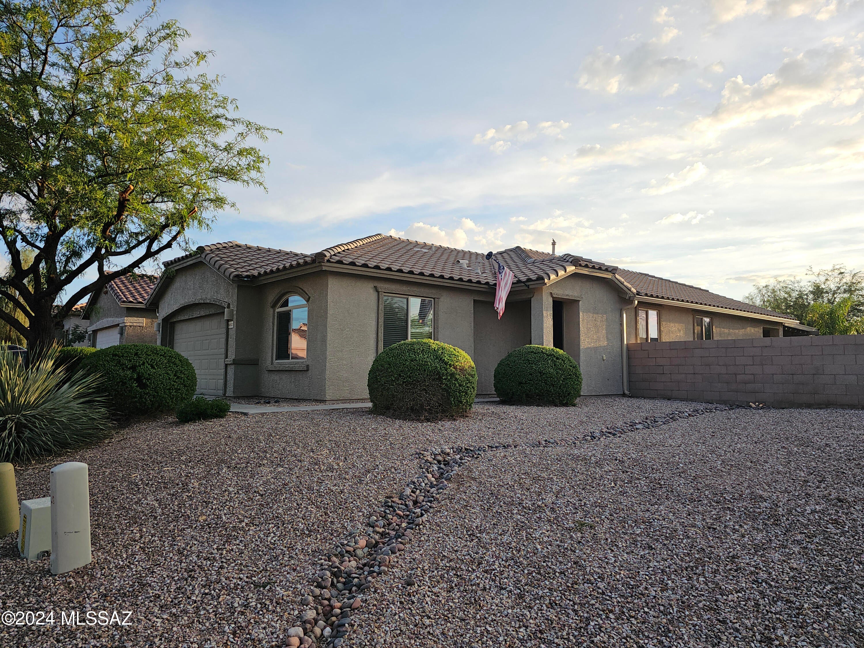 Star Valley Block 13 (1-302) - Residential Lease