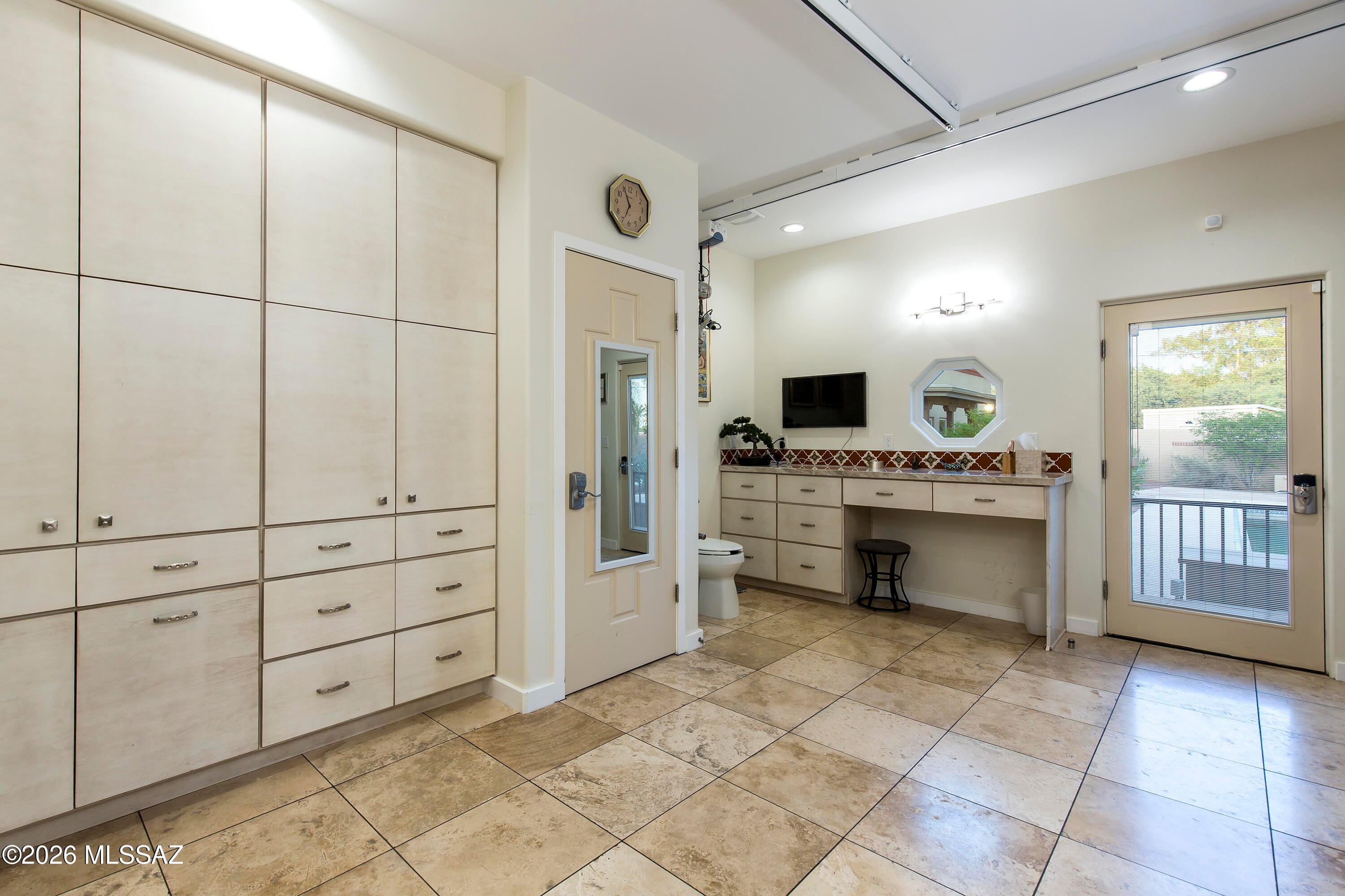 Colonia Solana - Residential