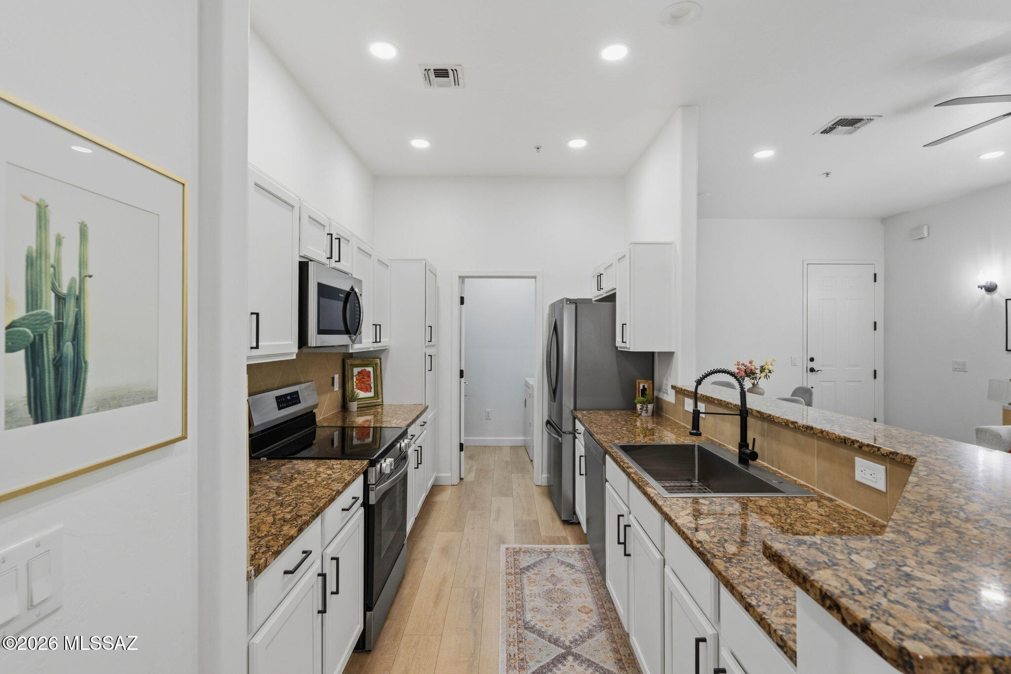 Placita Escondida Bldgs 18-20 Units 1-204 - Residential