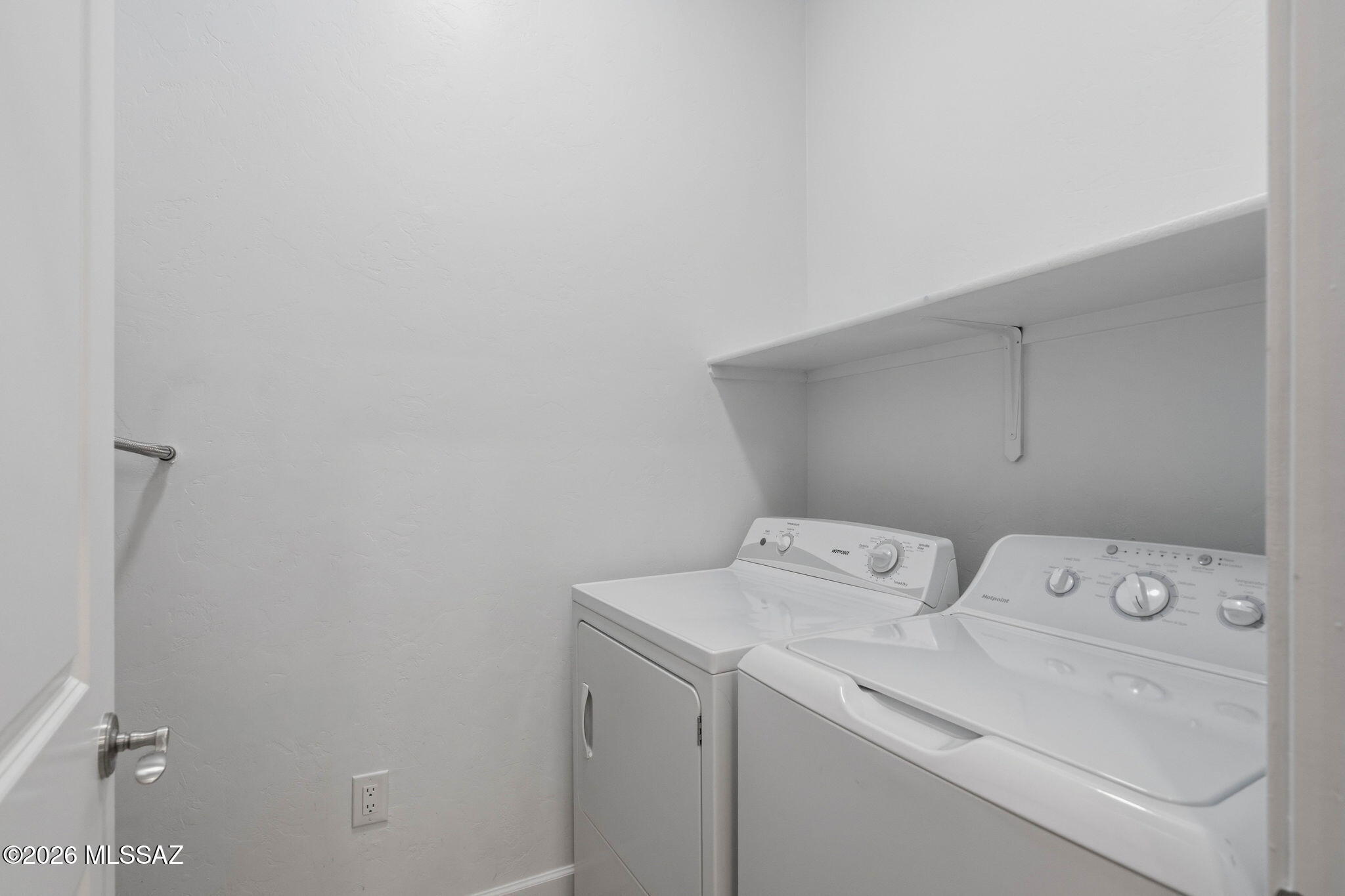 Placita Escondida Bldgs 18-20 Units 1-204 - Residential