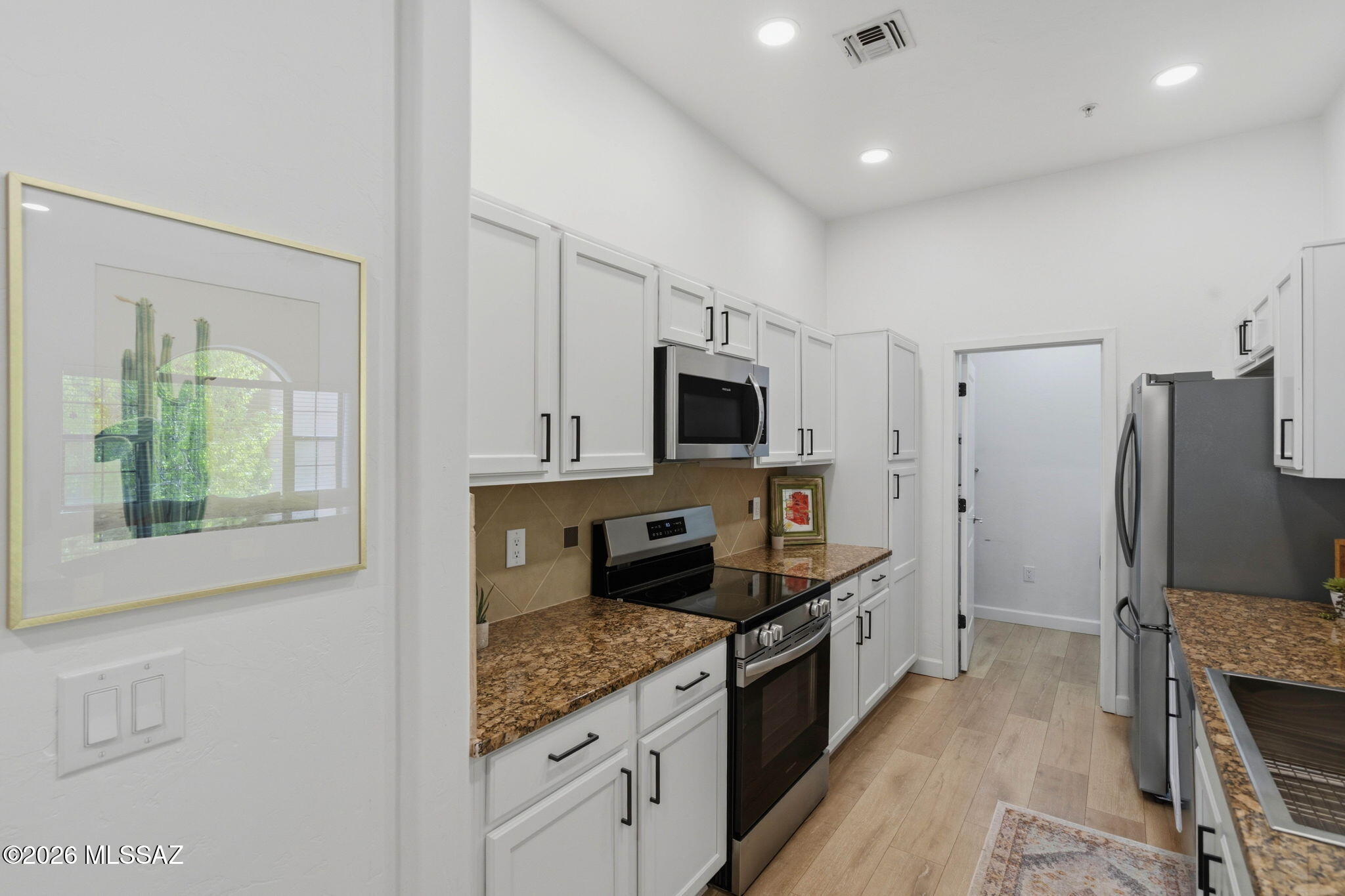 Placita Escondida Bldgs 18-20 Units 1-204 - Residential
