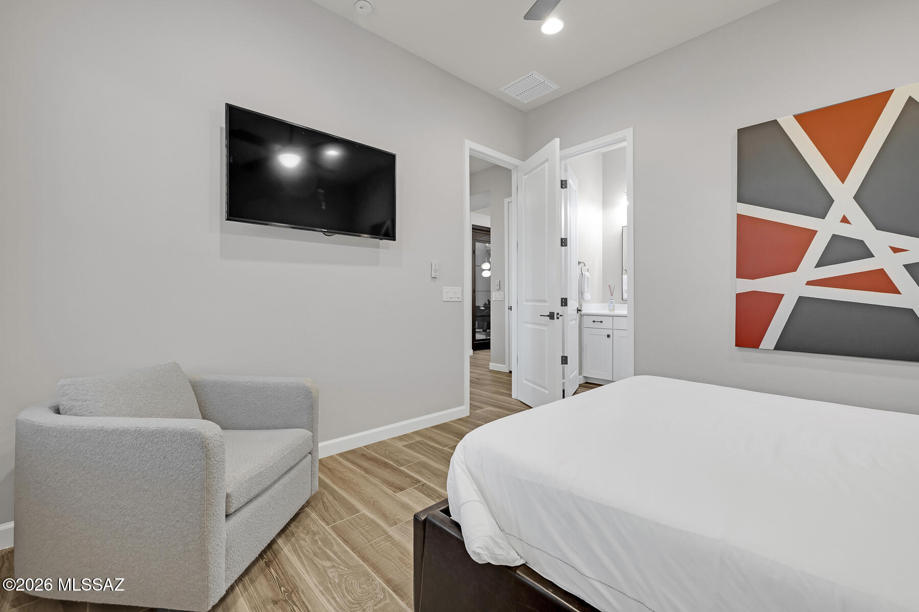 Sanctuary At Silverhawke - Residential