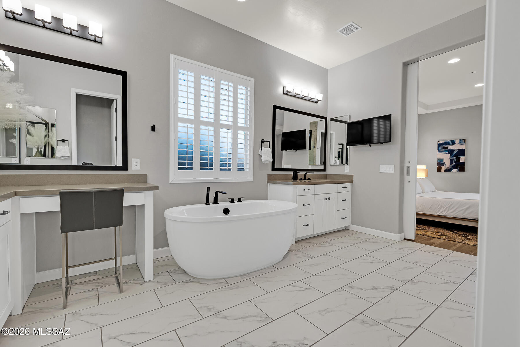 Sanctuary At Silverhawke - Residential