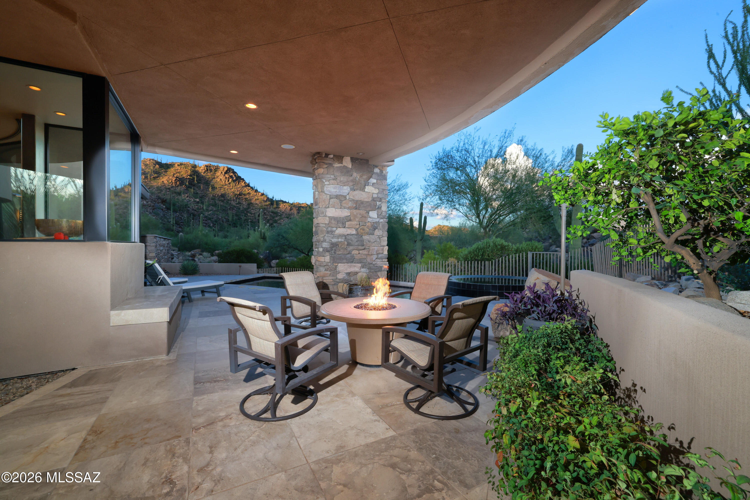 Stone Canyon II - Residential Lease