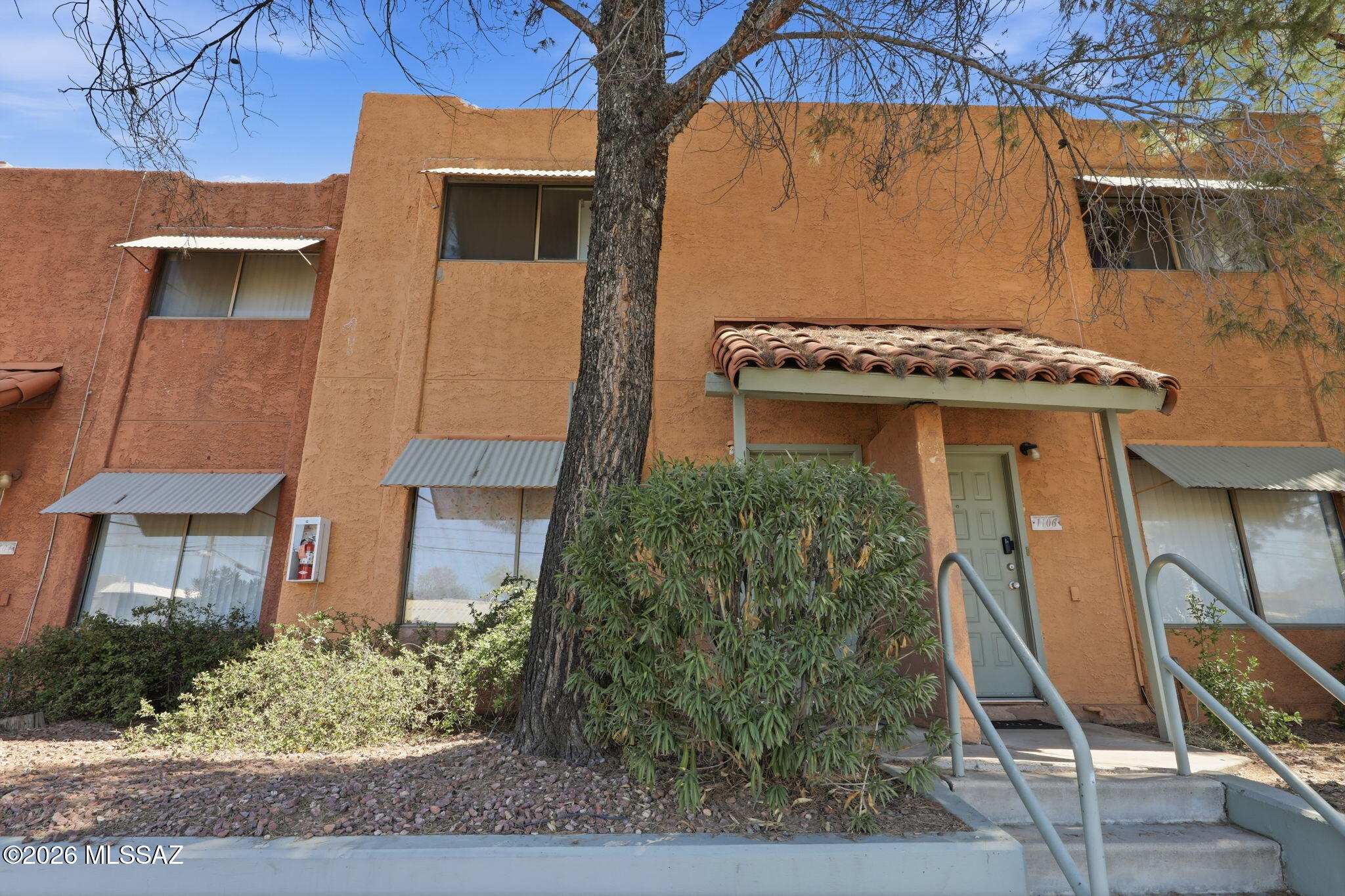 Willow Gardens Condos (1-76) - Residential