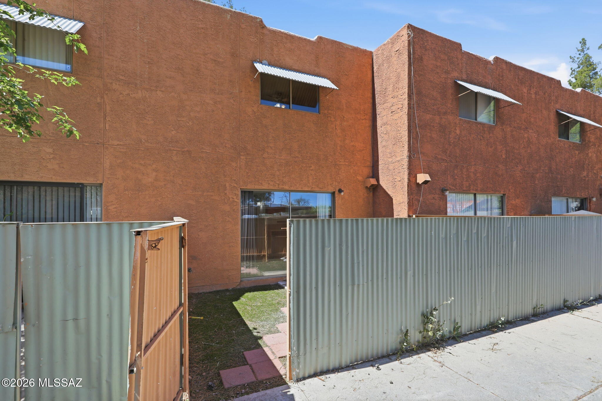 Willow Gardens Condos (1-76) - Residential